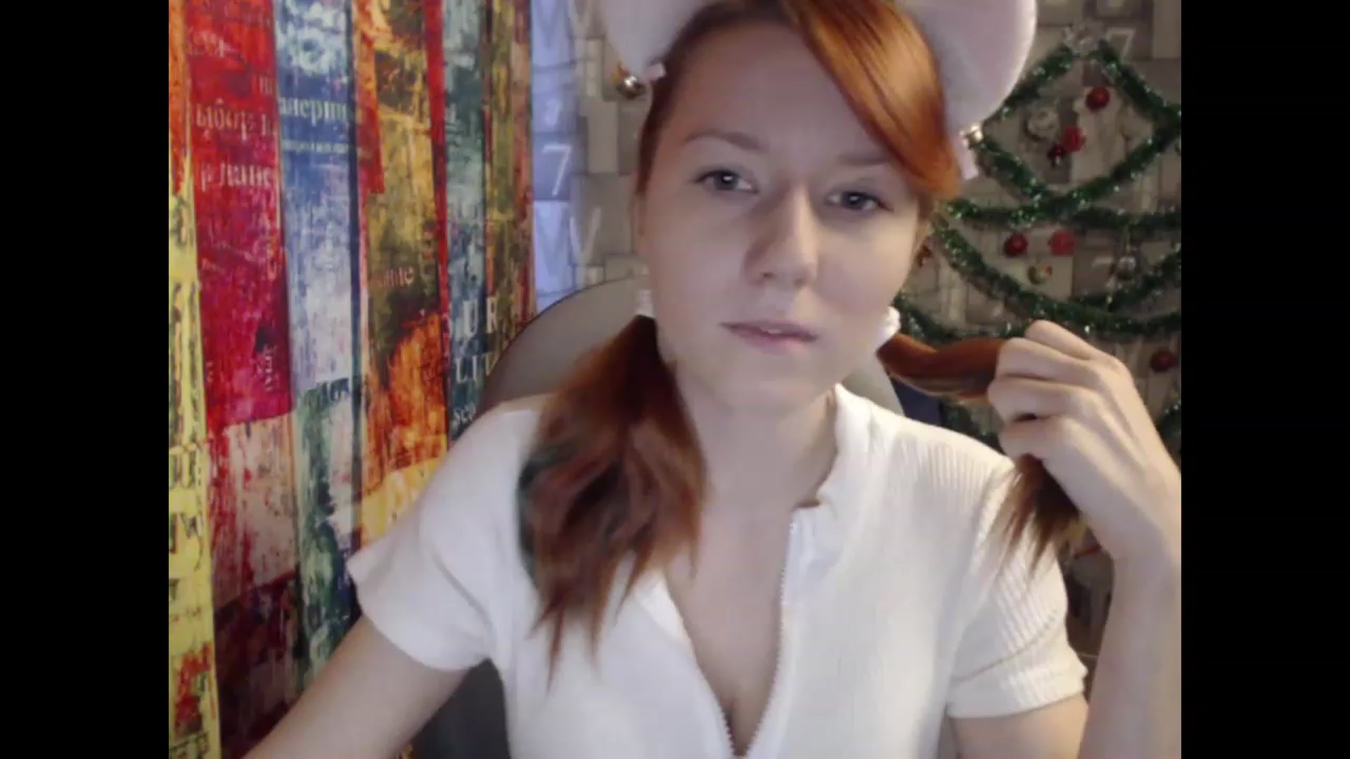 Gallery image thumbnail from NikiFoks18's myfreecams stream on, 01/06/2023, 06:20 image 6 of 20