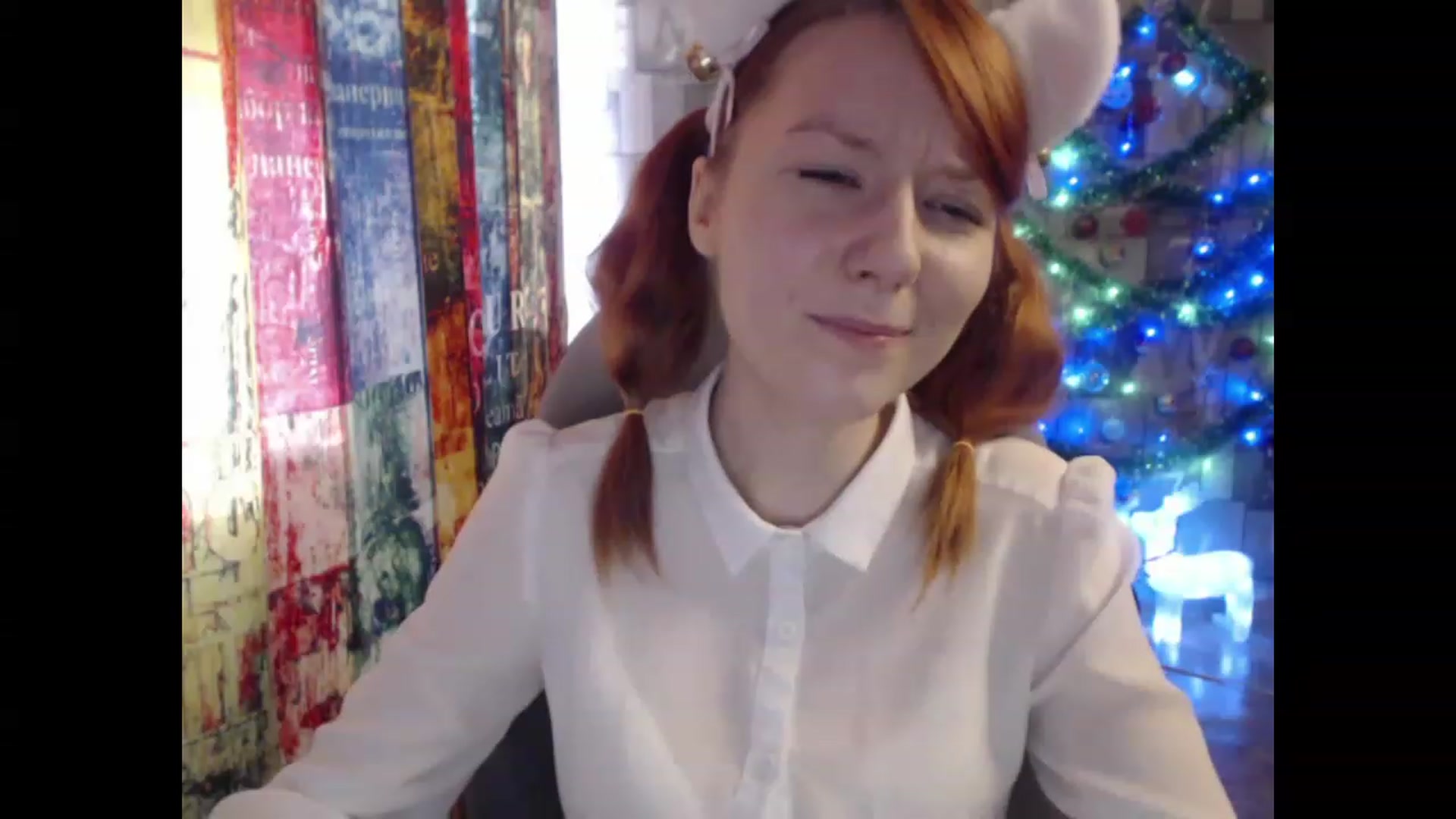 Gallery image thumbnail from NikiFoks18's myfreecams stream on, 01/07/2023, 08:59 image 4 of 20