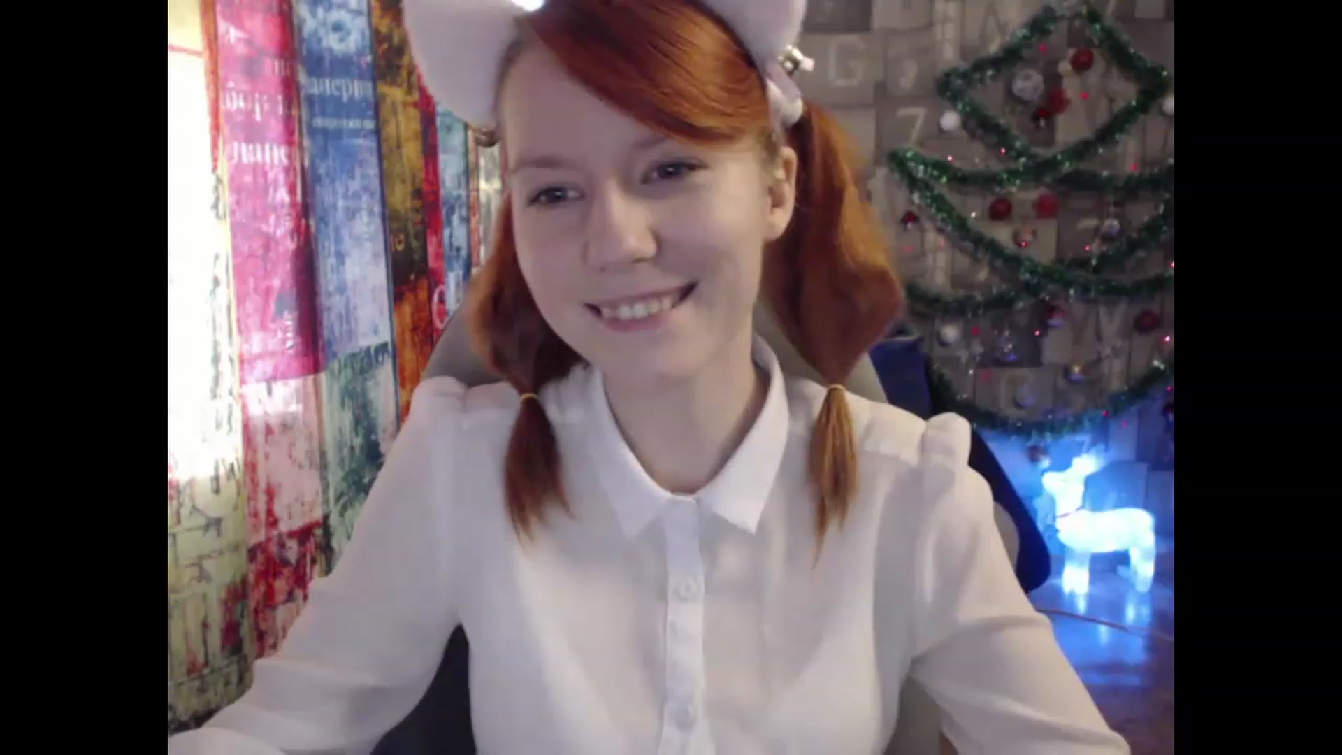 Gallery image thumbnail from NikiFoks18's myfreecams stream on, 01/07/2023, 08:59 image 6 of 20