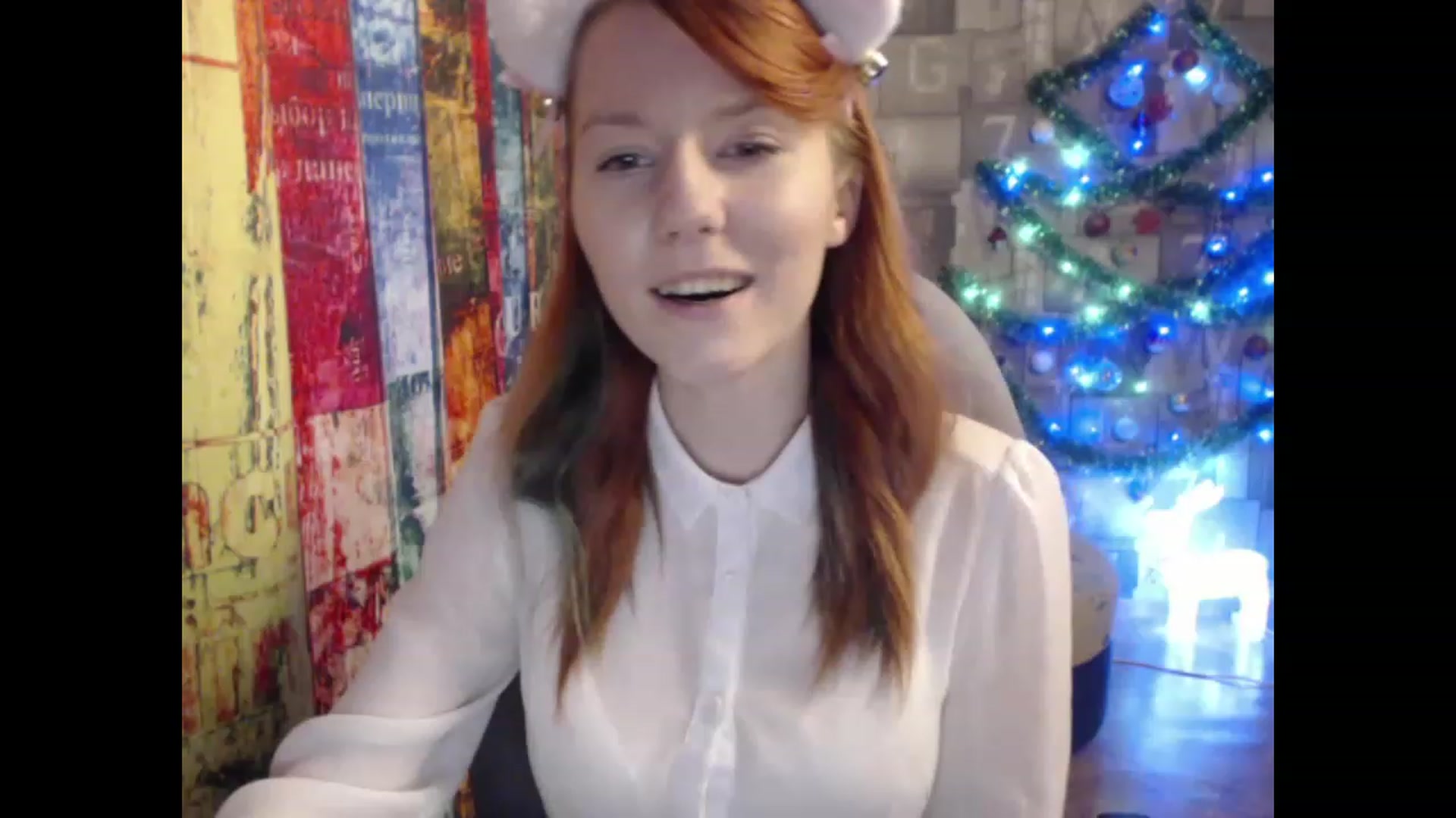 Gallery image thumbnail from NikiFoks18's myfreecams stream on, 01/10/2023, 08:04 image 17 of 20