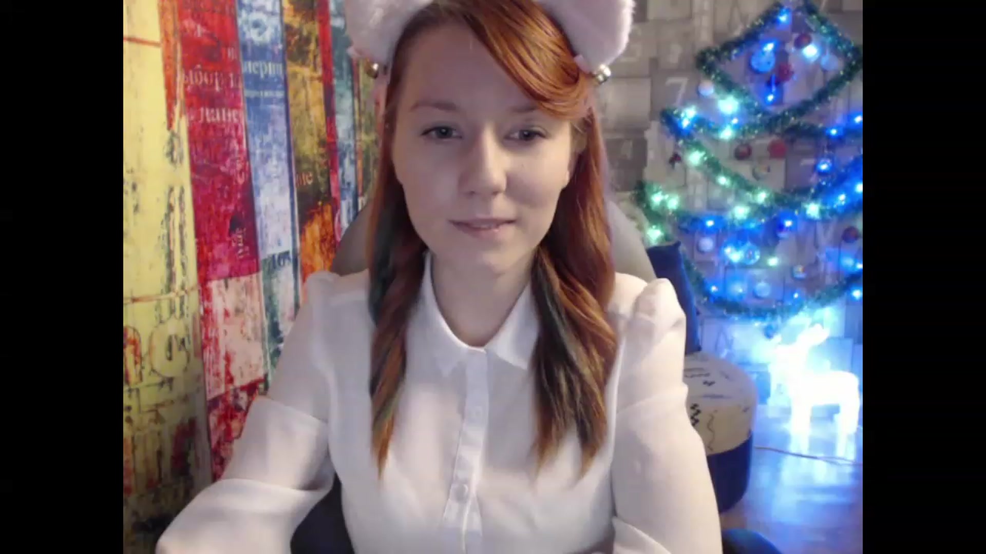 Gallery image thumbnail from NikiFoks18's myfreecams stream on, 01/10/2023, 08:04 image 6 of 20