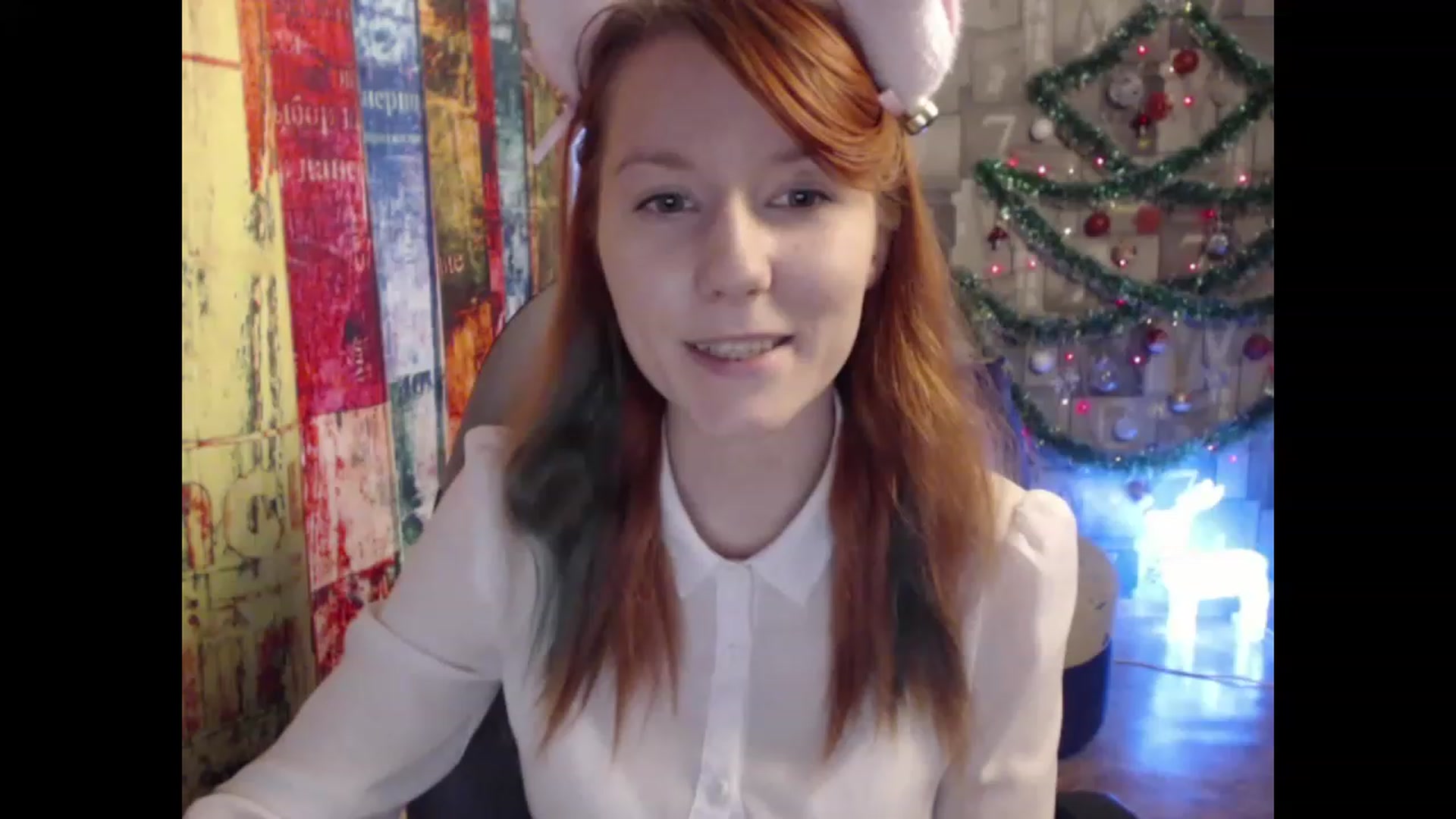 Gallery image thumbnail from NikiFoks18's myfreecams stream on, 01/10/2023, 08:54 image 6 of 20