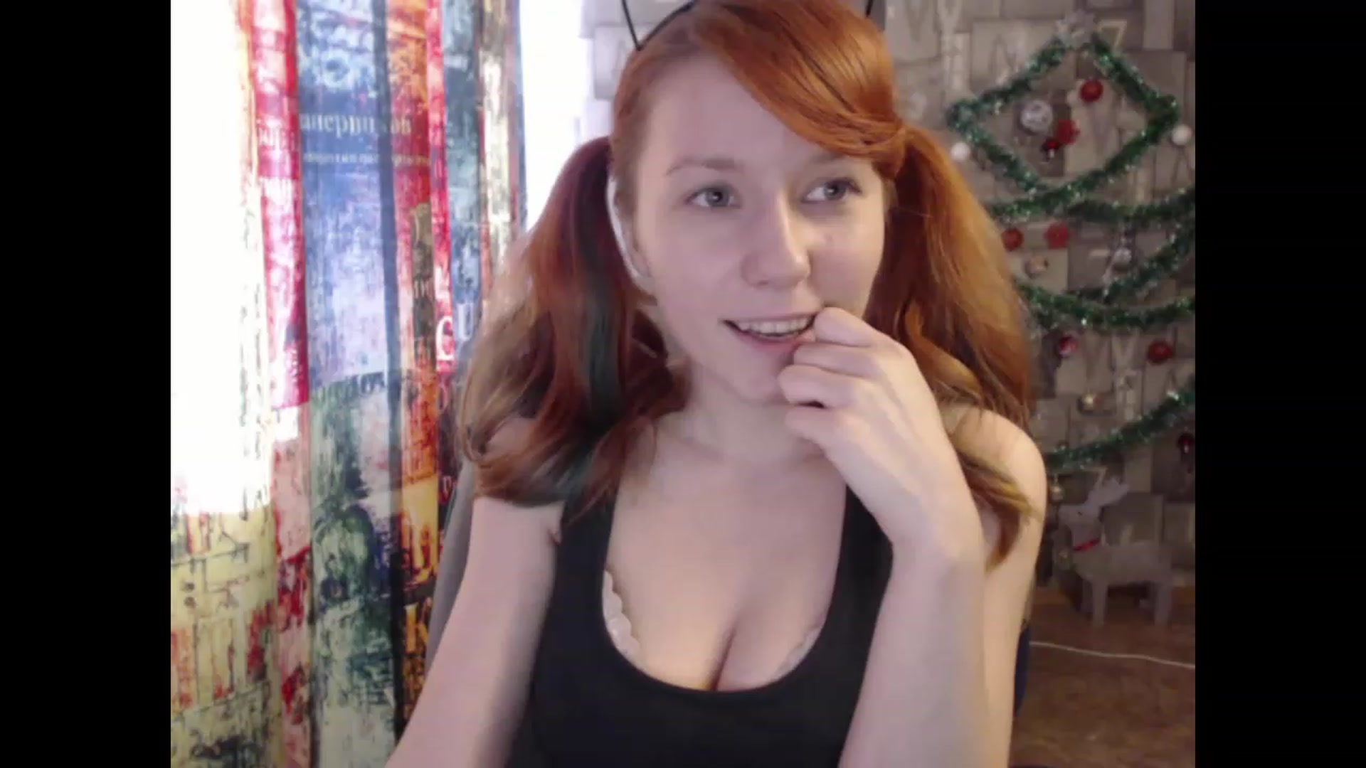 Gallery image thumbnail from NikiFoks18's myfreecams stream on, 01/16/2023, 09:12 image 5 of 20