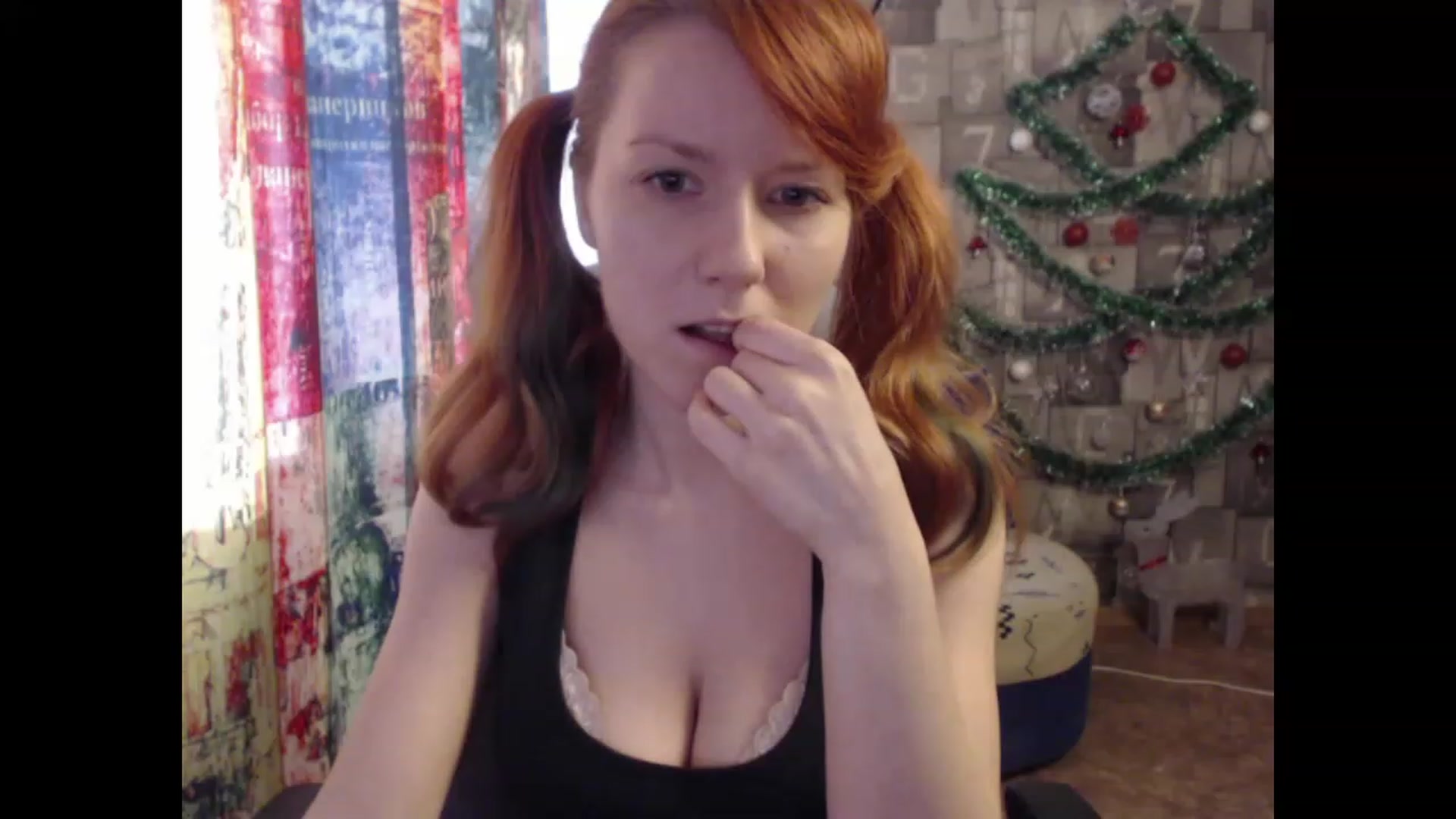 Gallery image thumbnail from NikiFoks18's myfreecams stream on, 01/17/2023, 09:34 image 10 of 20