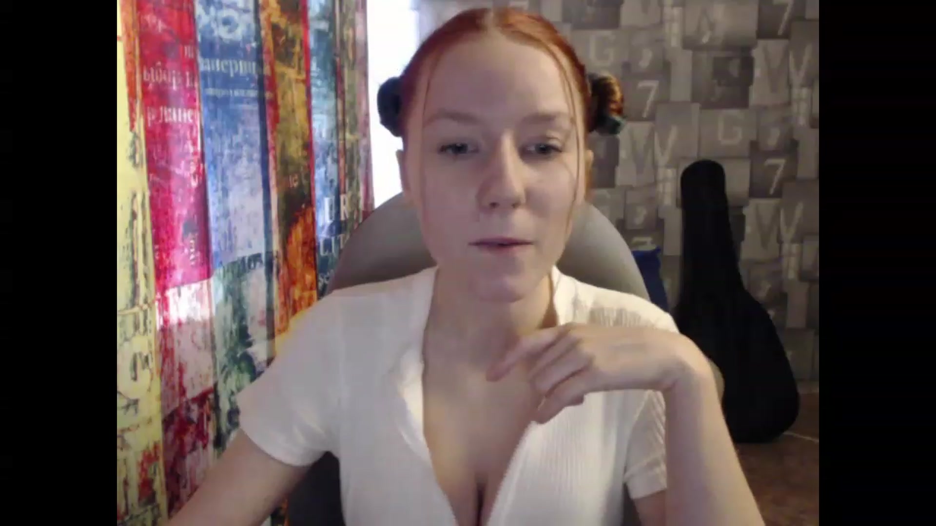 Gallery image thumbnail from NikiFoks18's myfreecams stream on, 02/06/2023, 09:01 image 9 of 20