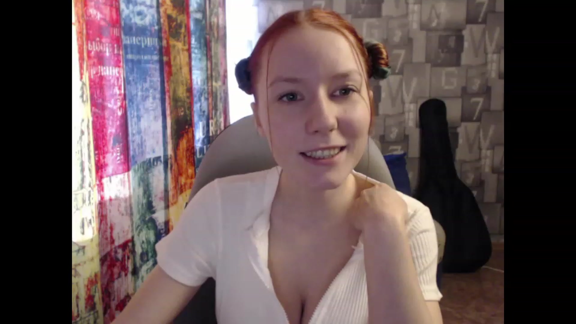 Gallery image thumbnail from NikiFoks18's myfreecams stream on, 02/06/2023, 09:01 image 11 of 20
