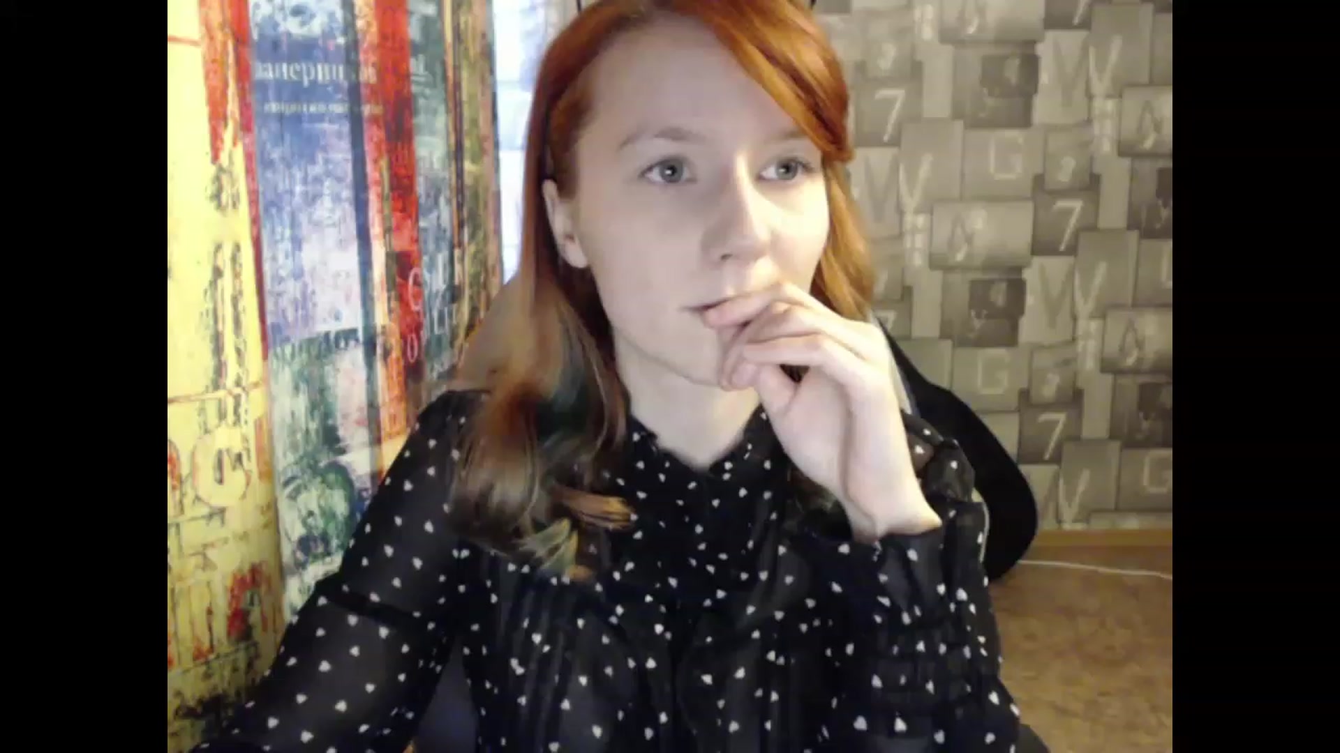 Gallery image thumbnail from NikiFoks18's myfreecams stream on, 03/20/2023, 09:15 image 6 of 20
