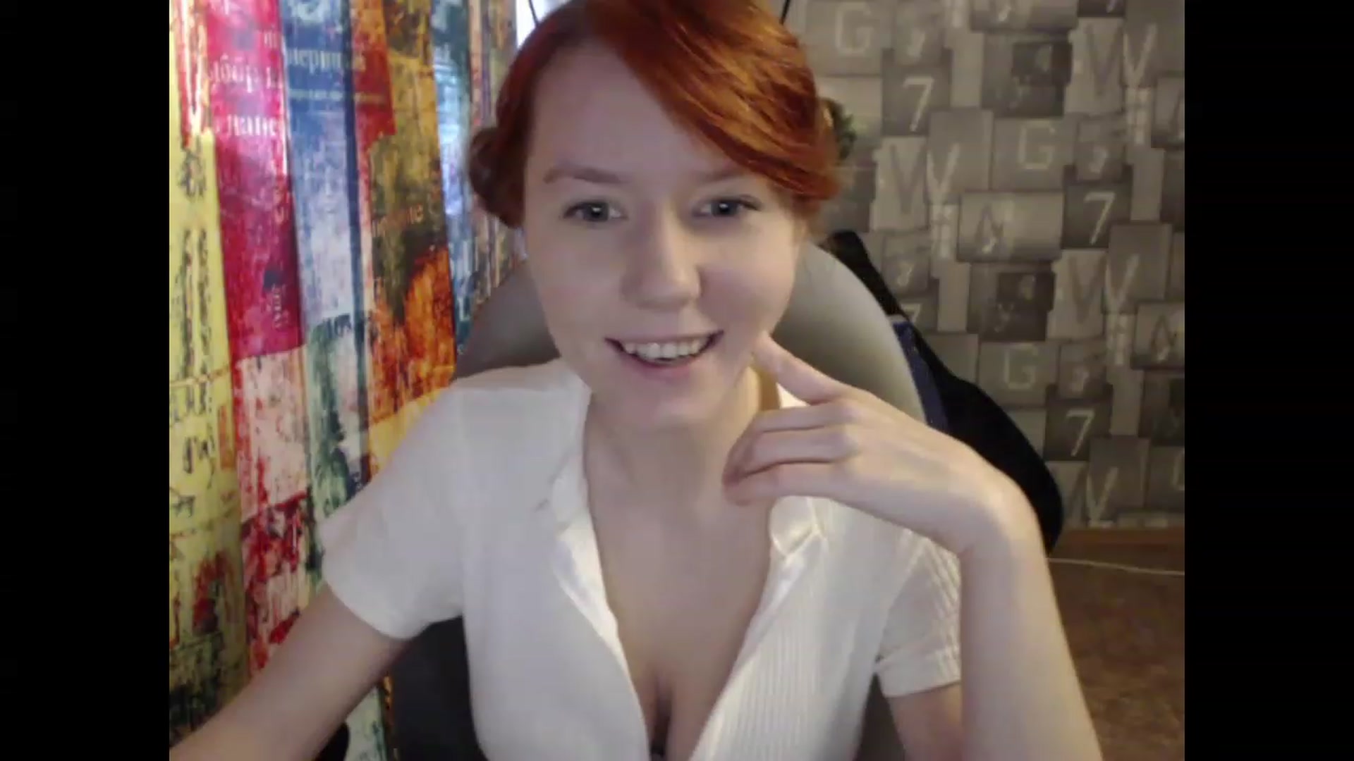Gallery image thumbnail from NikiFoks18's myfreecams stream on, 03/22/2023, 07:25 image 14 of 20