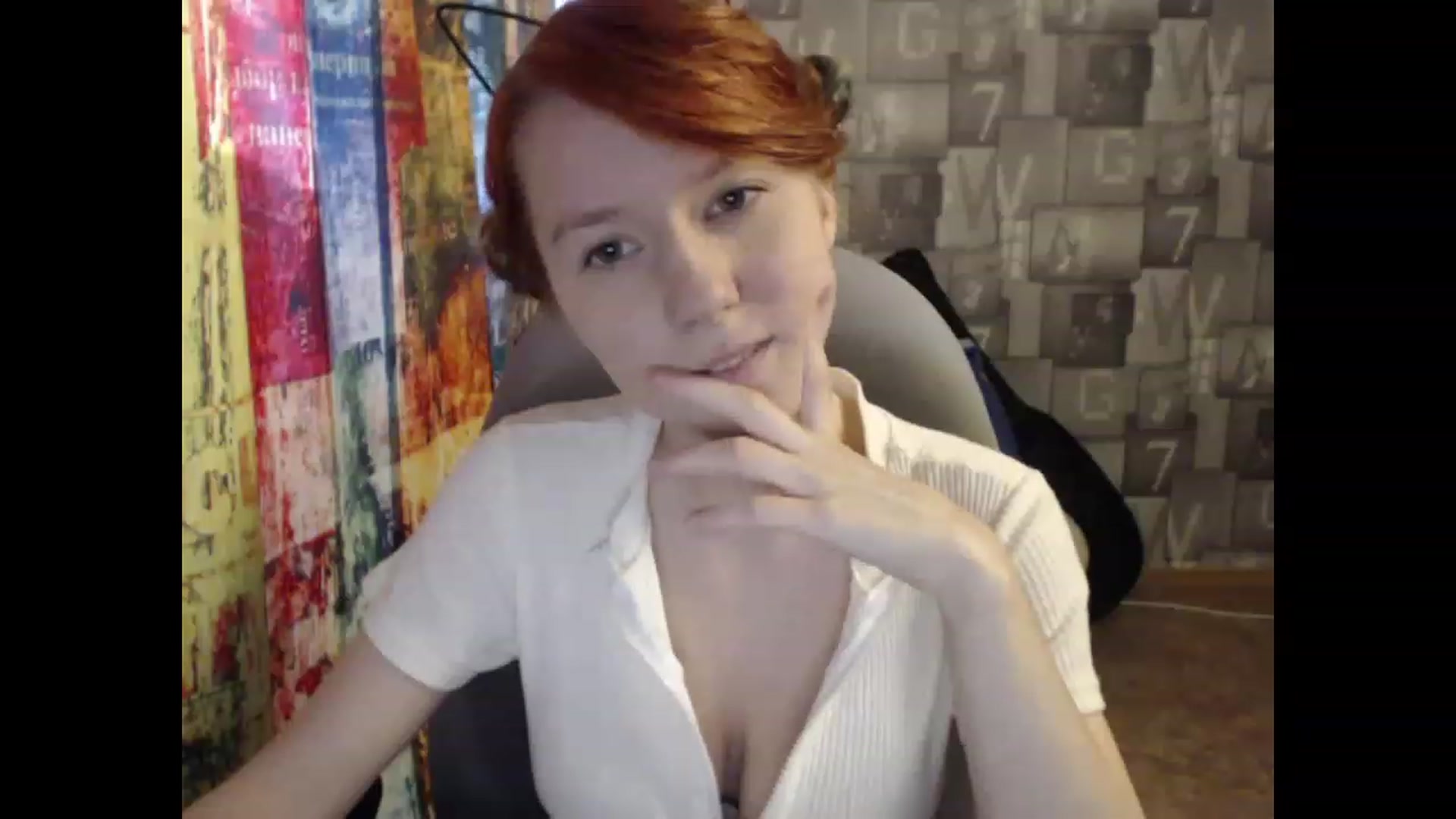 Gallery image thumbnail from NikiFoks18's myfreecams stream on, 03/22/2023, 07:25 image 13 of 20