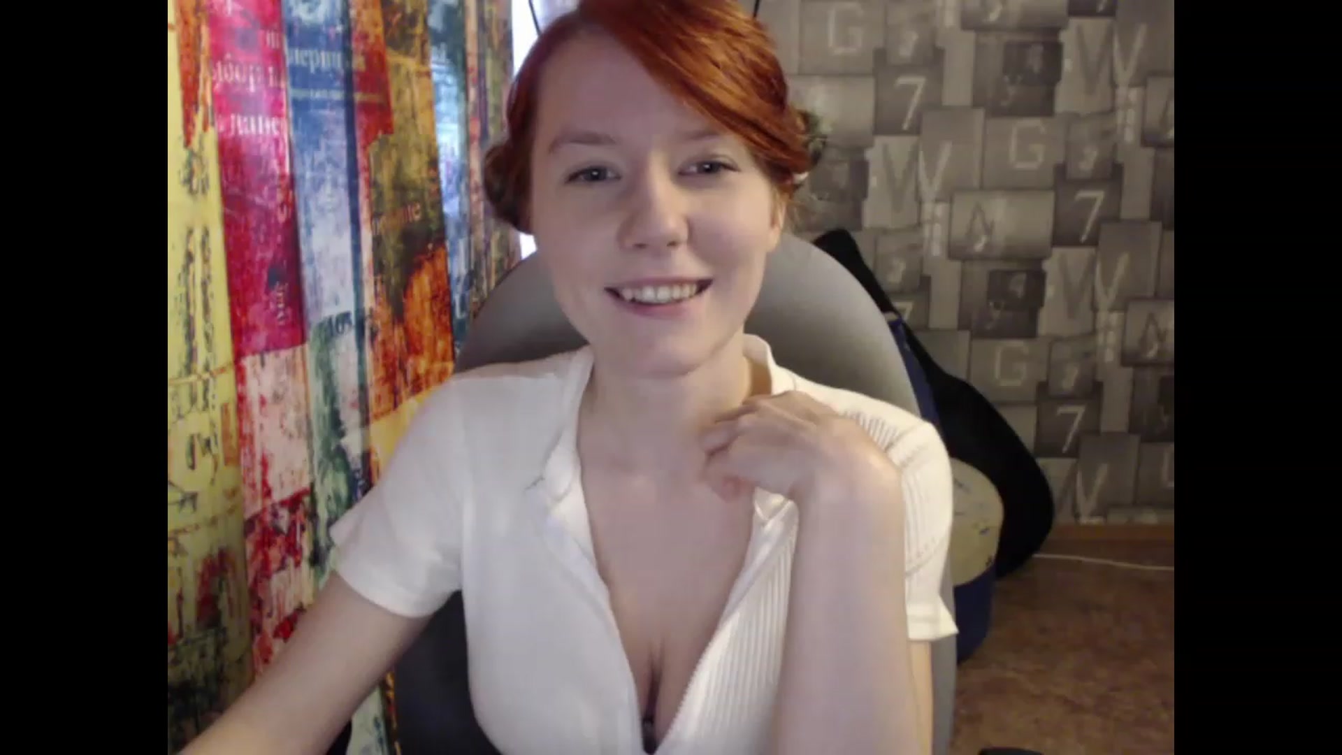 Gallery image thumbnail from NikiFoks18's myfreecams stream on, 03/22/2023, 07:25 image 4 of 20