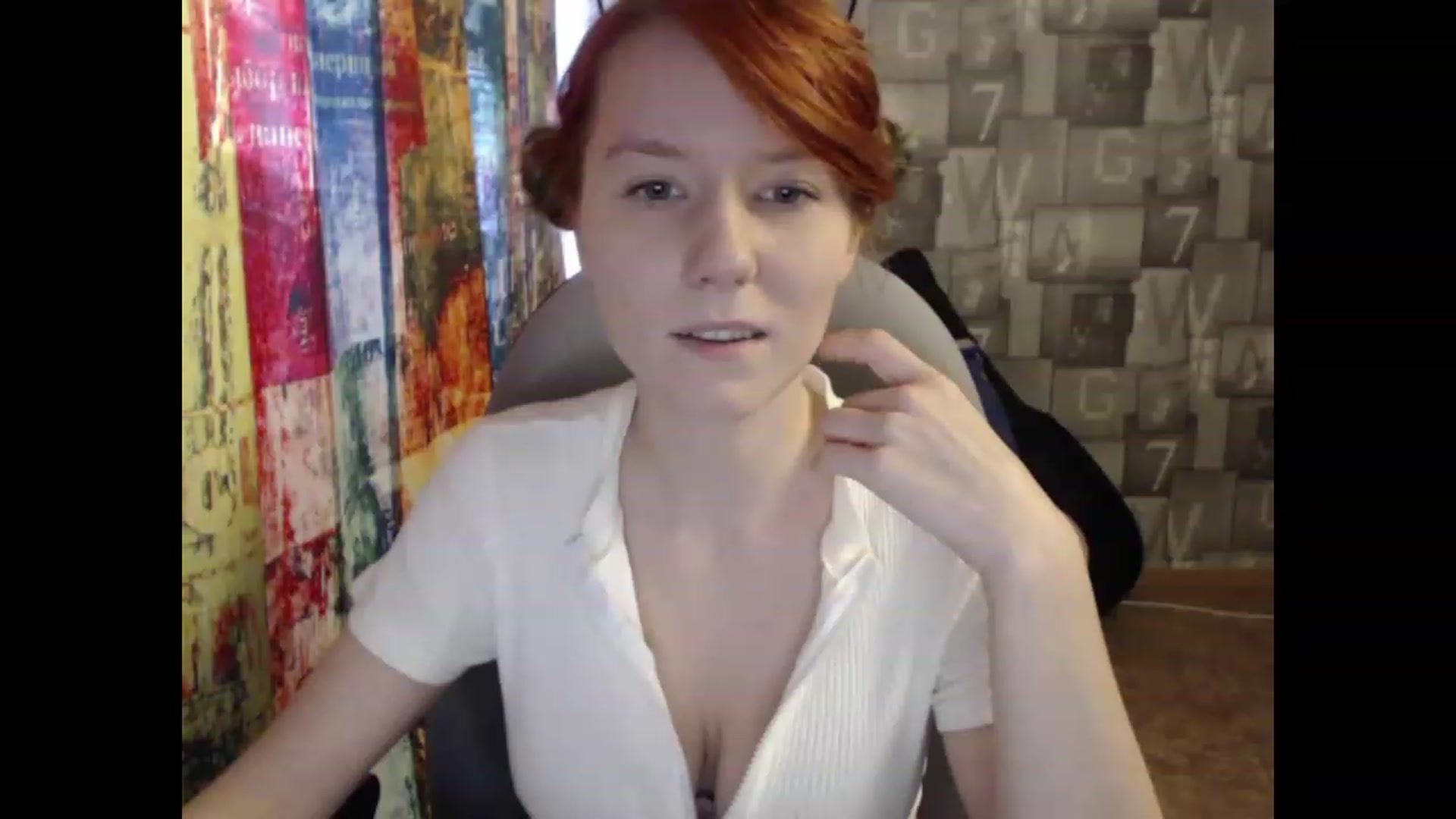 Gallery image thumbnail from NikiFoks18's myfreecams stream on, 03/22/2023, 07:25 image 11 of 20