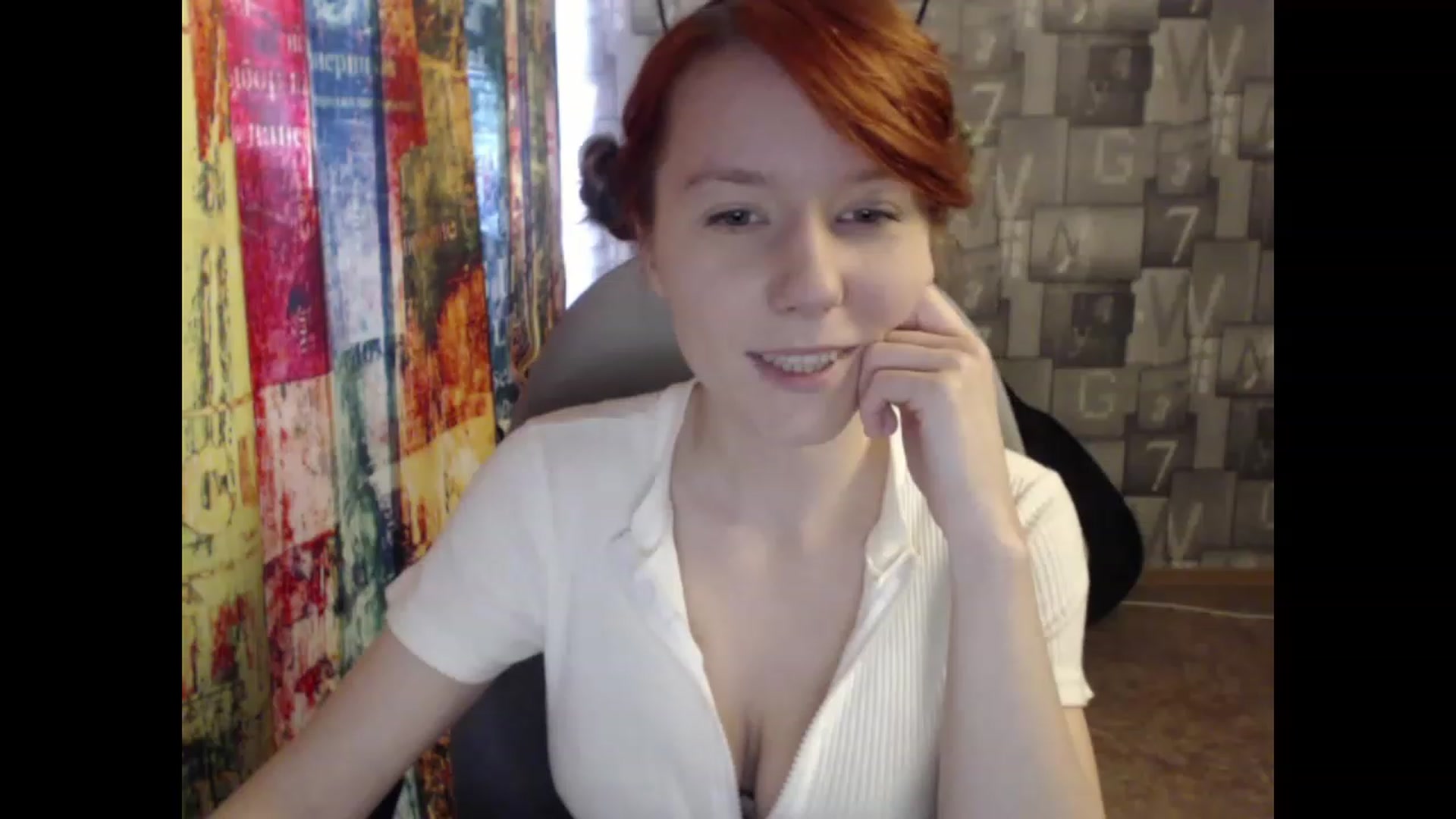 Gallery image thumbnail from NikiFoks18's myfreecams stream on, 03/22/2023, 07:25 image 1 of 20