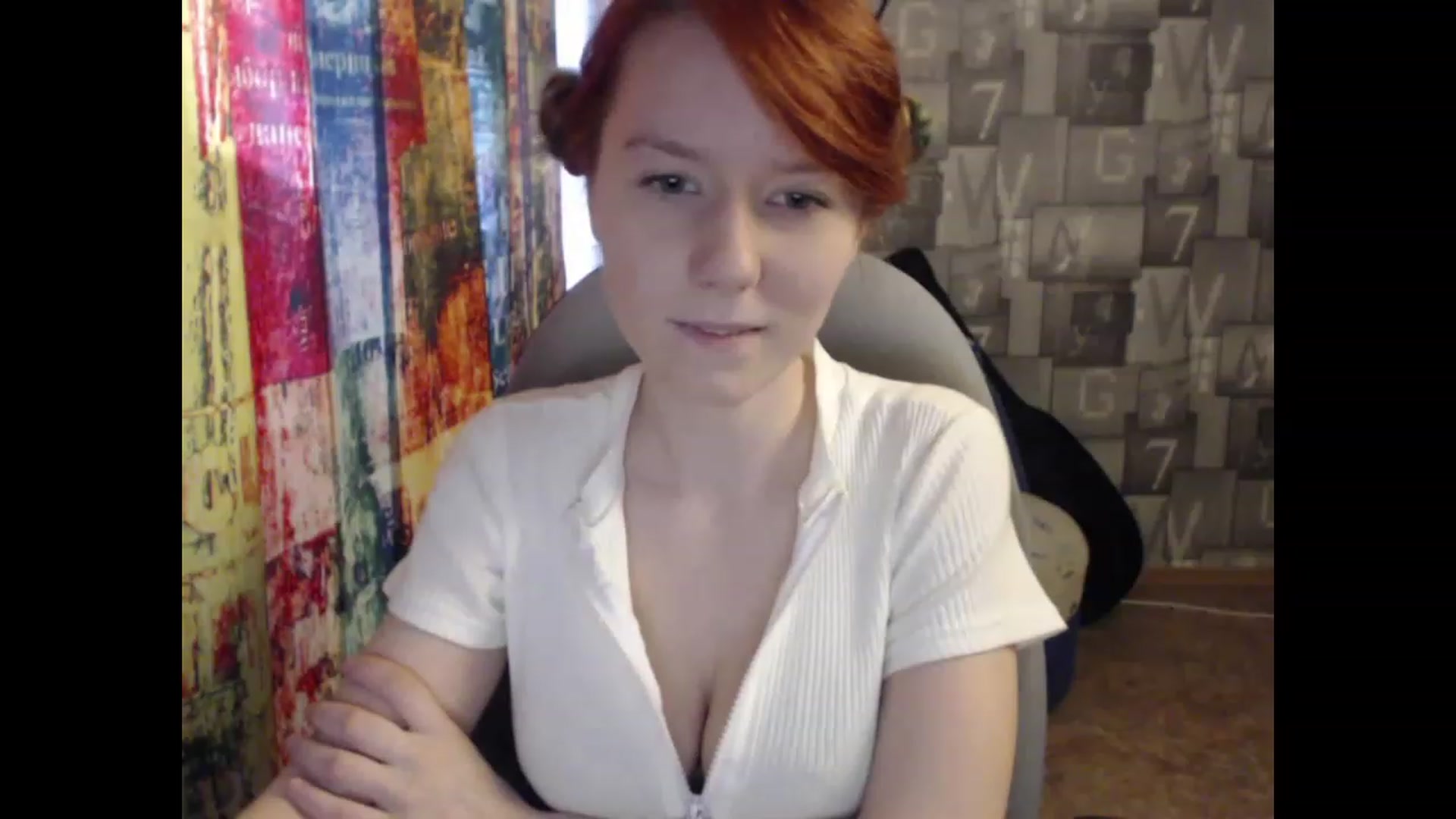 Gallery image thumbnail from NikiFoks18's myfreecams stream on, 03/22/2023, 07:25 image 17 of 20