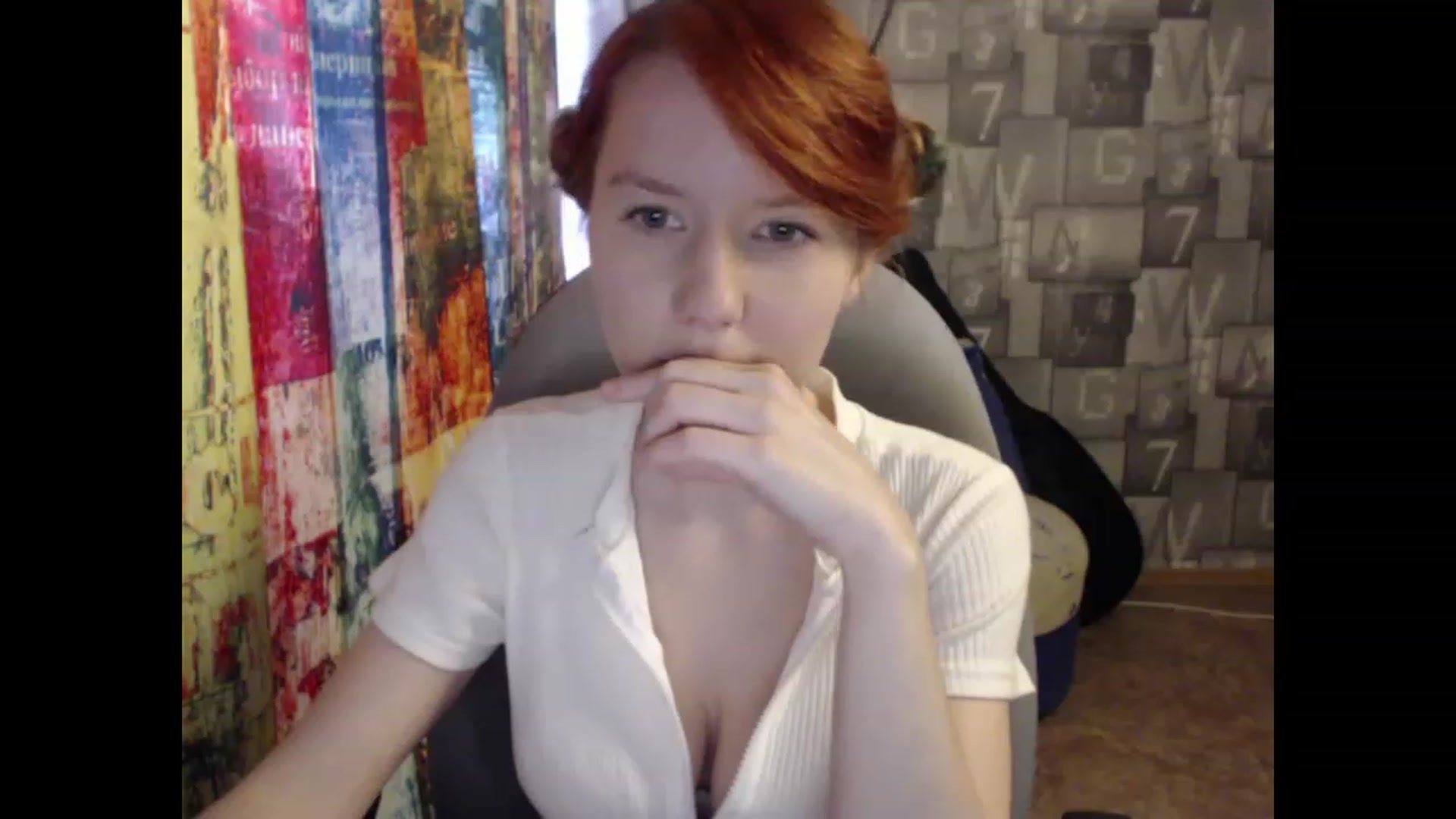 Gallery image thumbnail from NikiFoks18's myfreecams stream on, 03/22/2023, 07:25 image 5 of 20