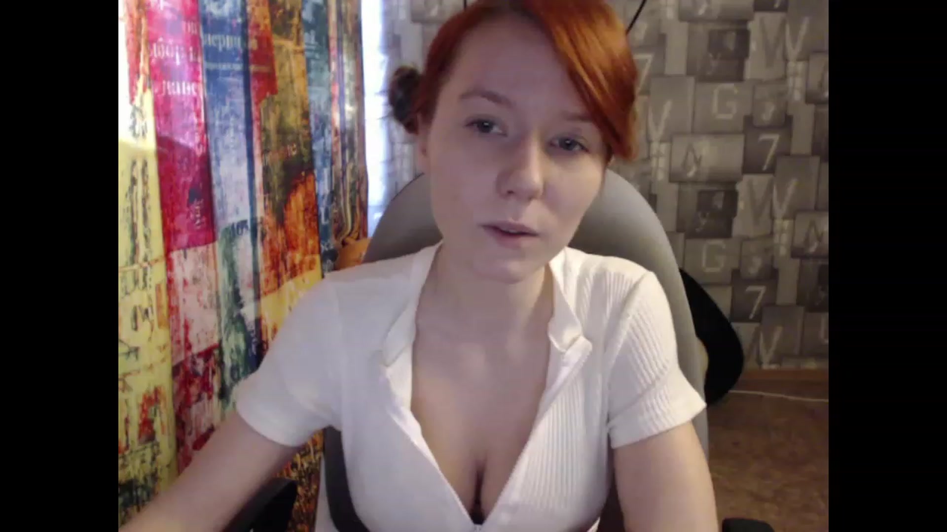 Gallery image thumbnail from NikiFoks18's myfreecams stream on, 03/22/2023, 08:25 image 17 of 20