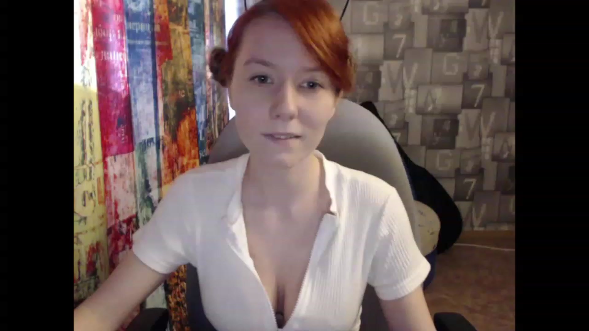 Gallery image thumbnail from NikiFoks18's myfreecams stream on, 03/22/2023, 08:25 image 11 of 20