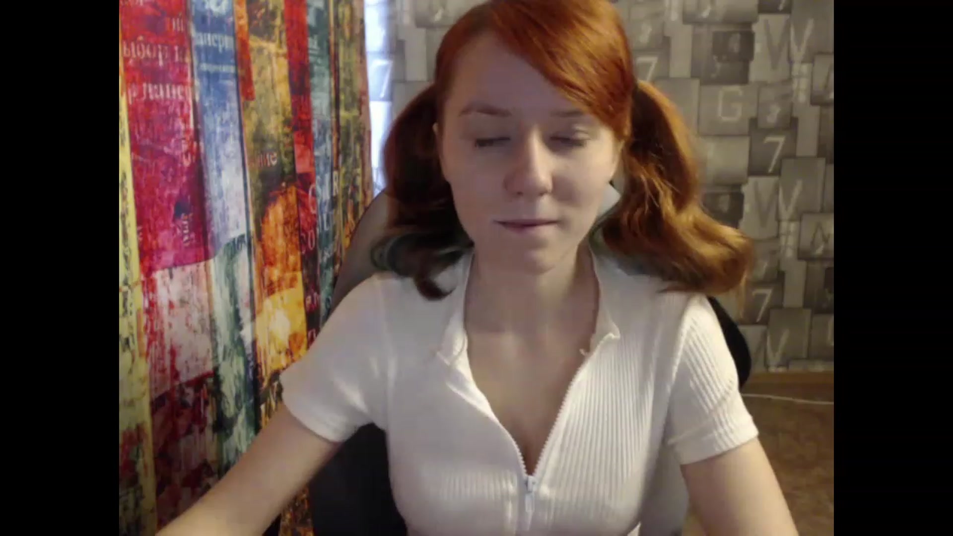 Gallery image thumbnail from NikiFoks18's myfreecams stream on, 03/23/2023, 08:50 image 7 of 20