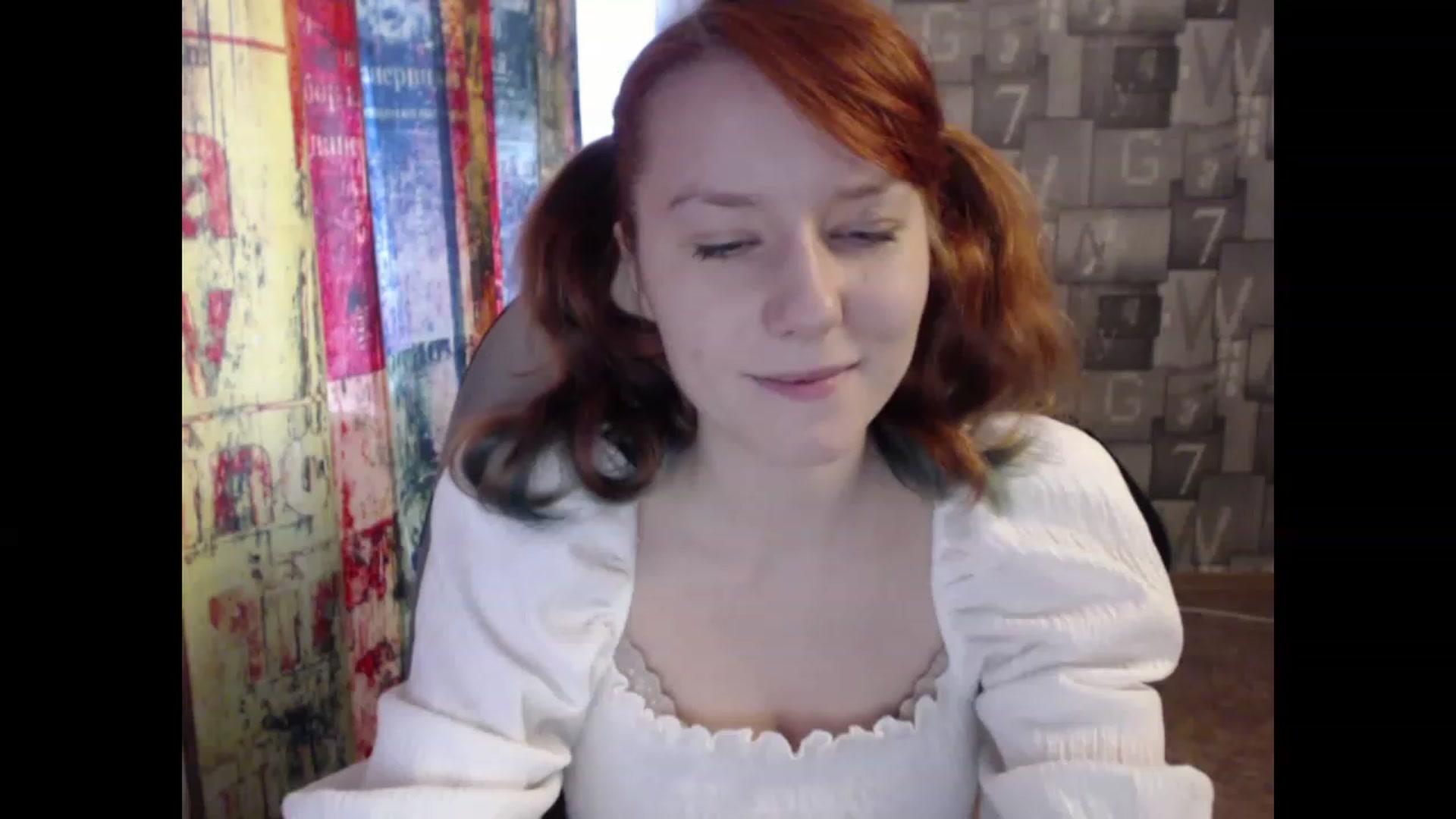 Gallery image thumbnail from NikiFoks18's myfreecams stream on, 03/25/2023, 07:19 image 7 of 20