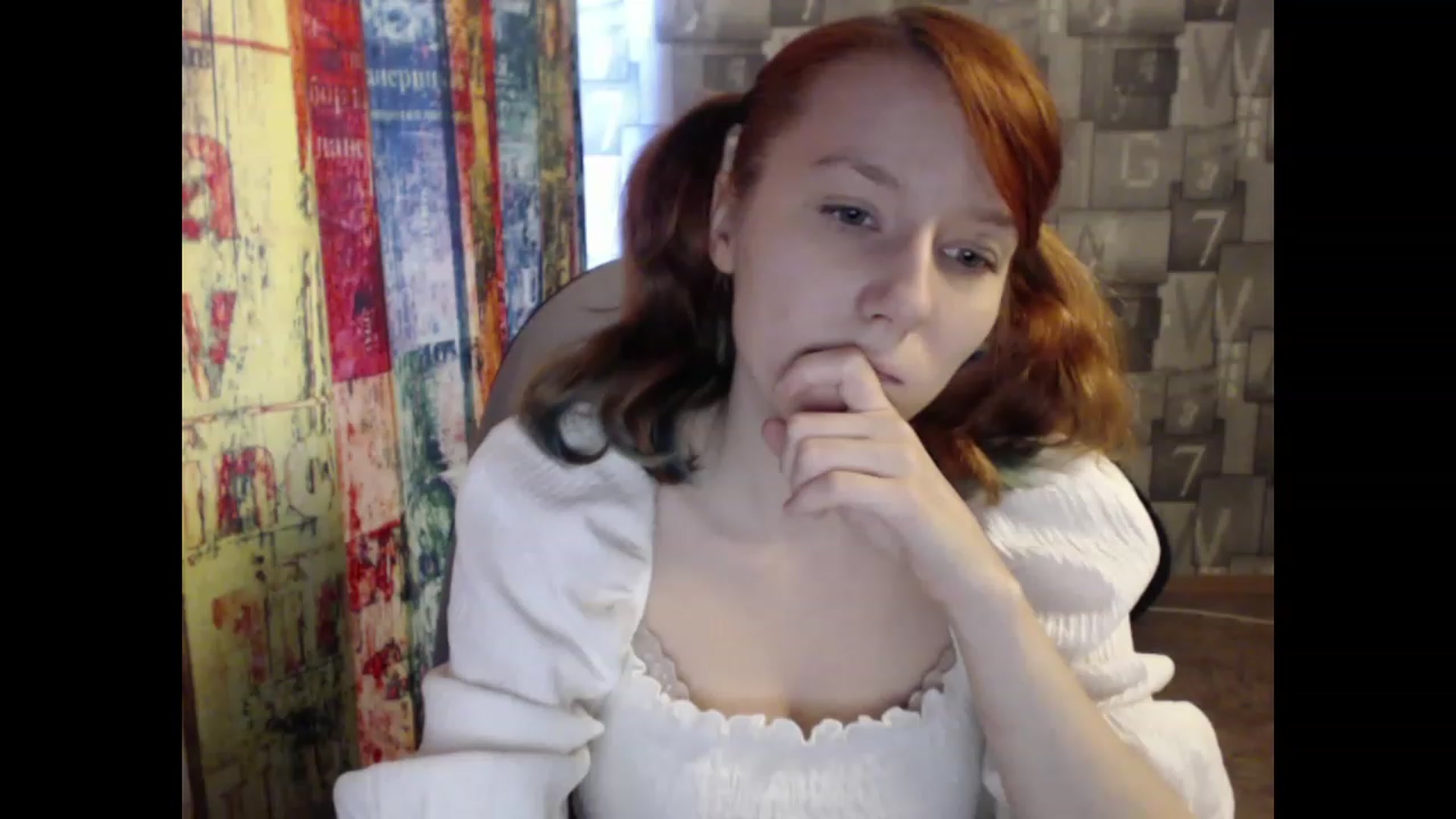 Gallery image thumbnail from NikiFoks18's myfreecams stream on, 03/25/2023, 07:19 image 14 of 20