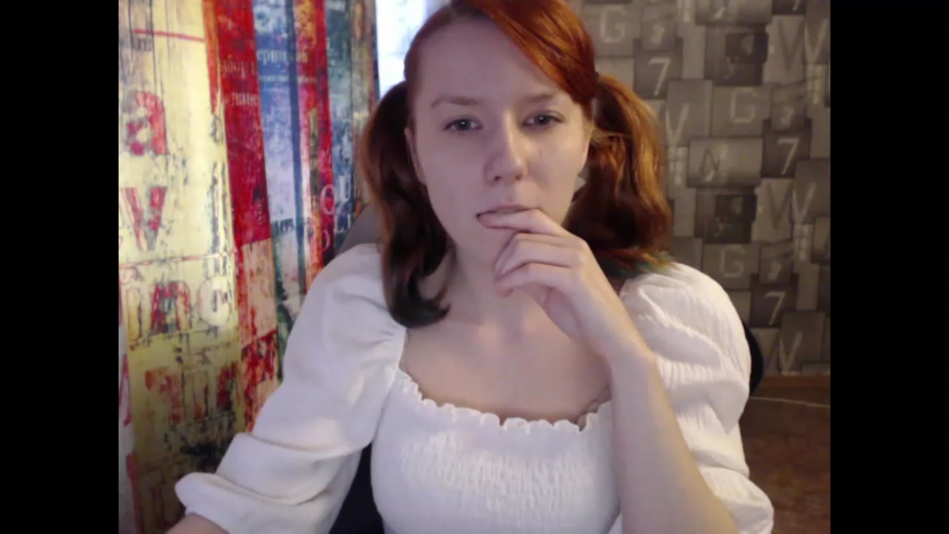 Gallery image thumbnail from NikiFoks18's myfreecams stream on, 03/25/2023, 08:32 image 18 of 20