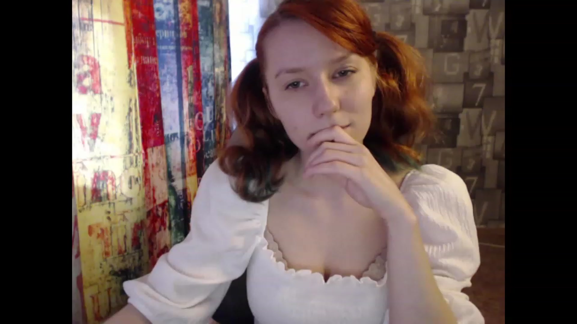 Gallery image thumbnail from NikiFoks18's myfreecams stream on, 03/25/2023, 08:32 image 8 of 20