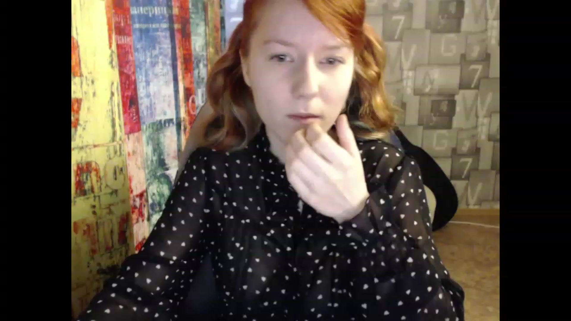 Gallery image thumbnail from NikiFoks18's myfreecams stream on, 03/26/2023, 07:34 image 10 of 20