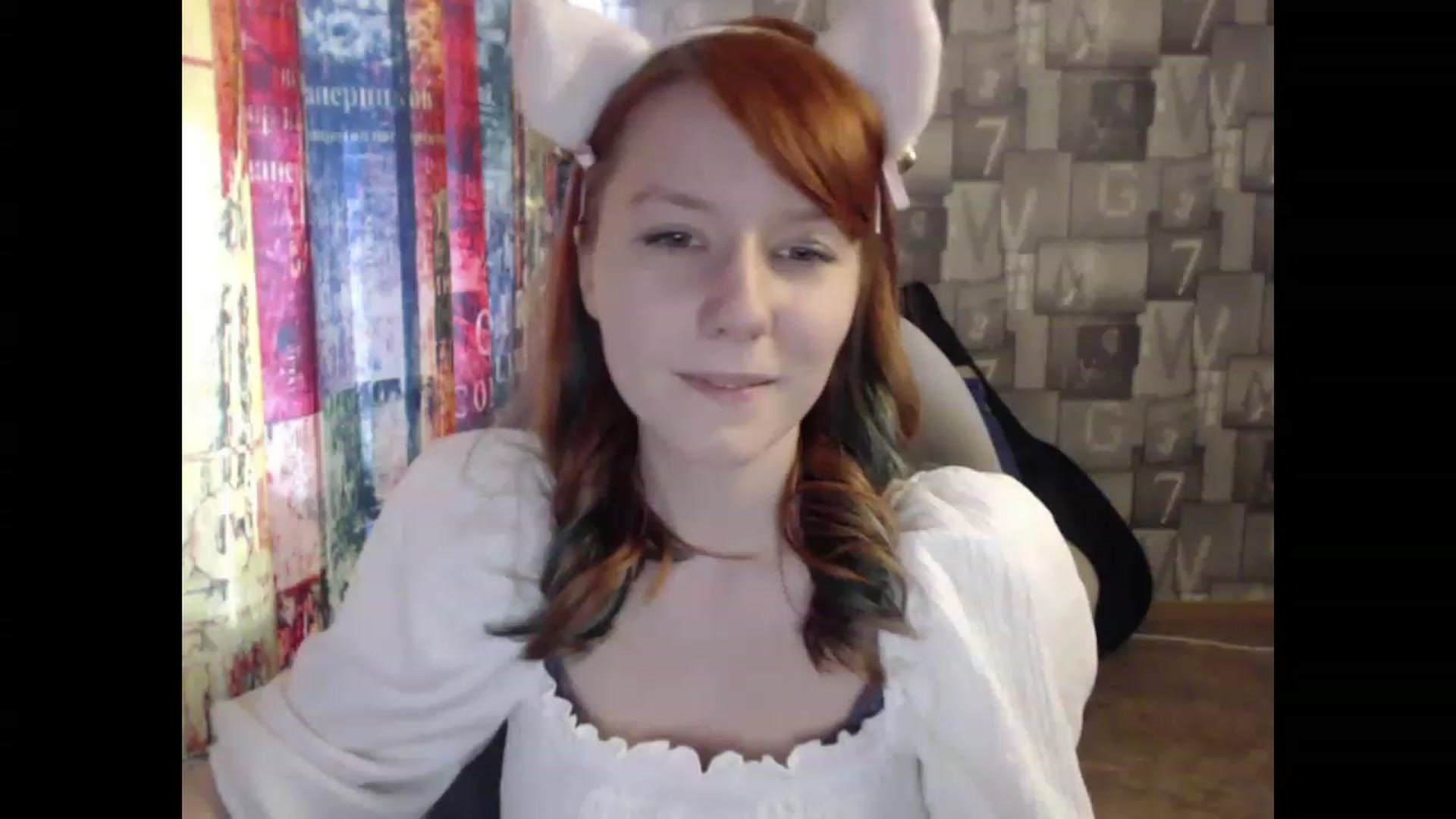Gallery image thumbnail from NikiFoks18's myfreecams stream on, 03/28/2023, 08:20 image 2 of 20