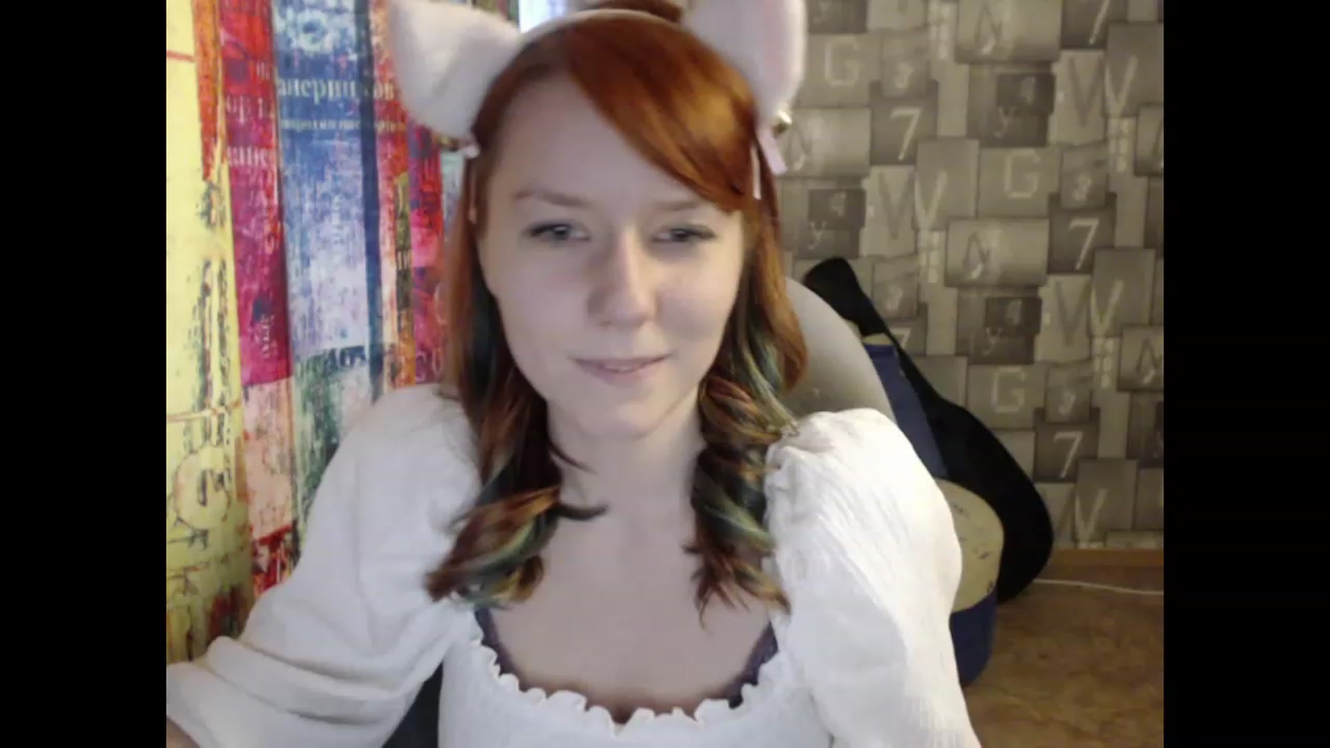 Gallery image thumbnail from NikiFoks18's myfreecams stream on, 03/28/2023, 08:20 image 14 of 20