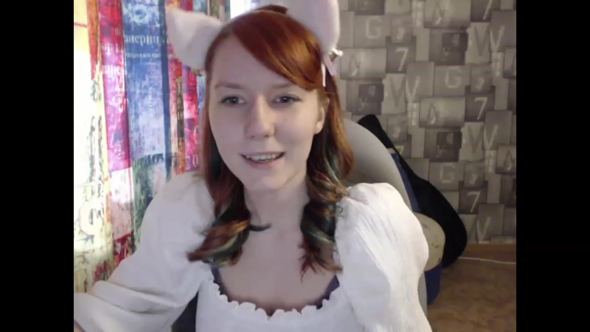 Gallery image thumbnail from NikiFoks18's myfreecams stream on, 03/28/2023, 08:20 image 17 of 20