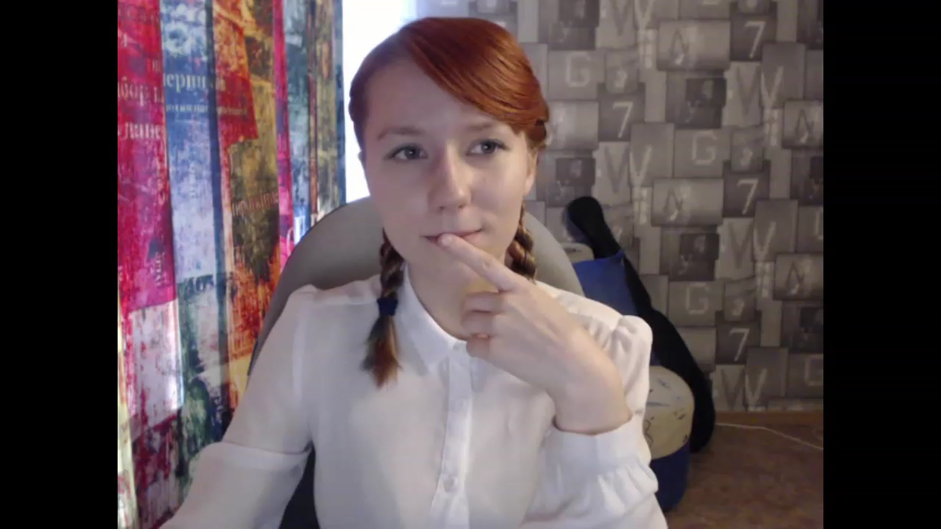 Gallery image thumbnail from NikiFoks18's myfreecams stream on, 04/08/2023, 08:36 image 5 of 20