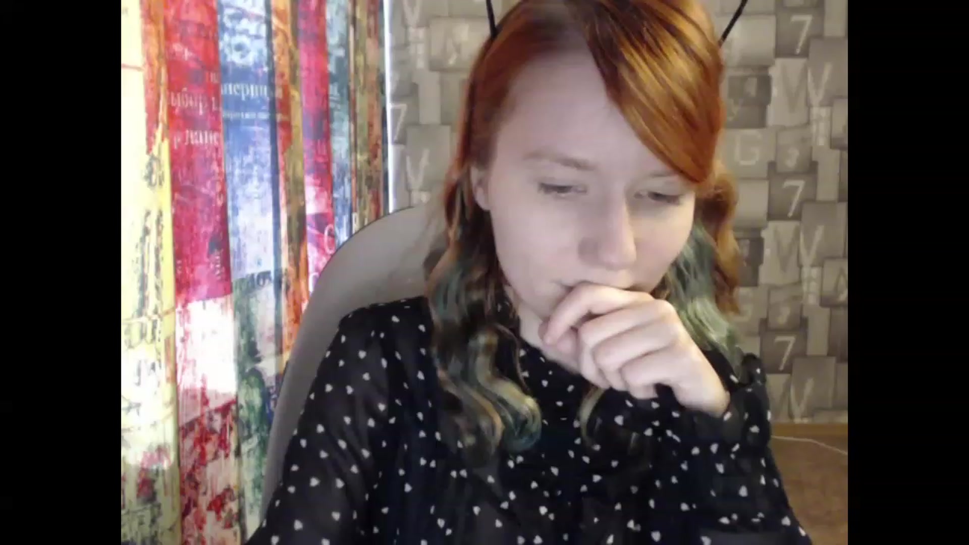 Gallery image thumbnail from NikiFoks18's myfreecams stream on, 04/12/2023, 08:42 image 7 of 20