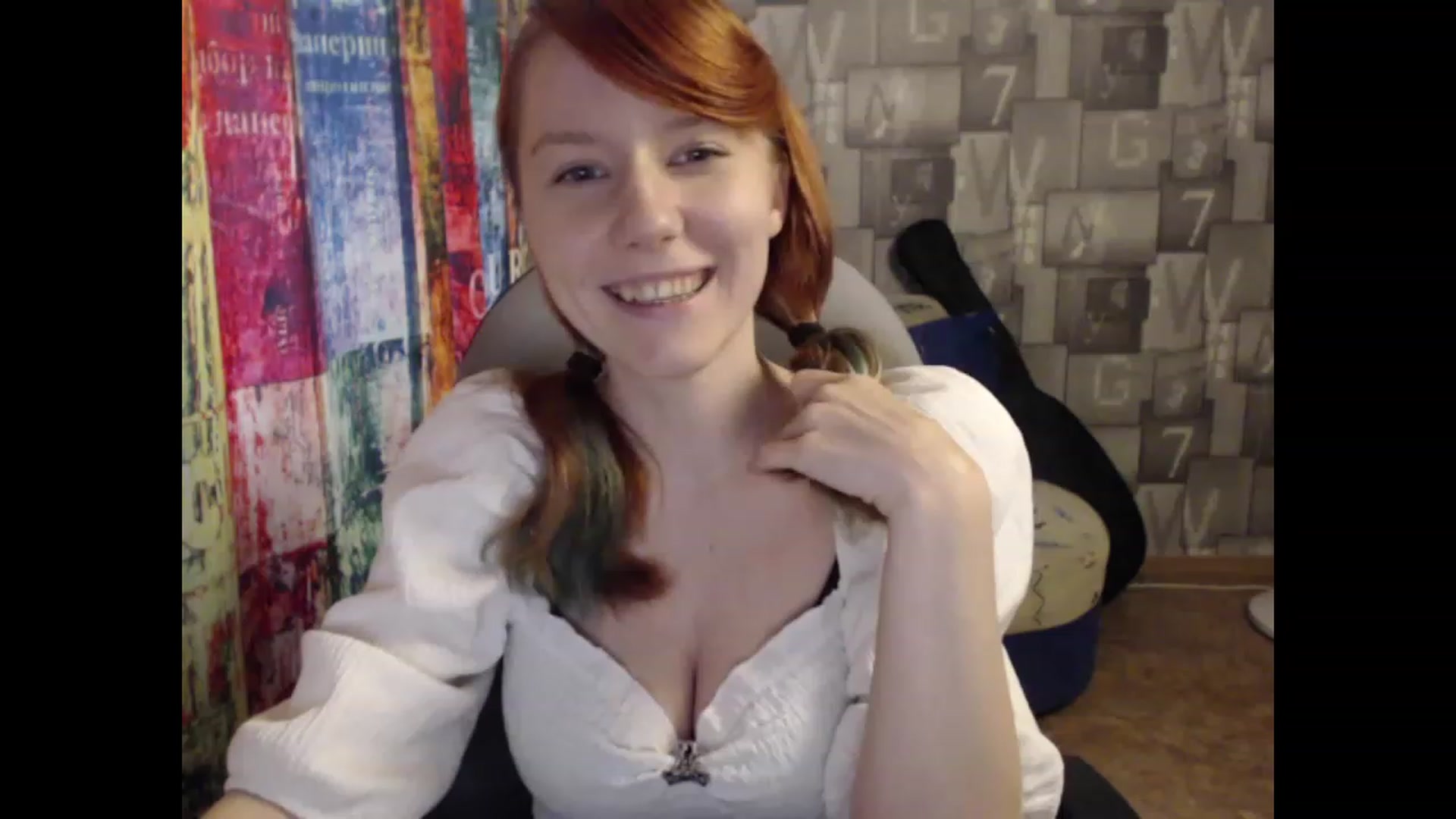 Gallery image thumbnail from NikiFoks18's myfreecams stream on, 05/05/2023, 07:42 image 12 of 20