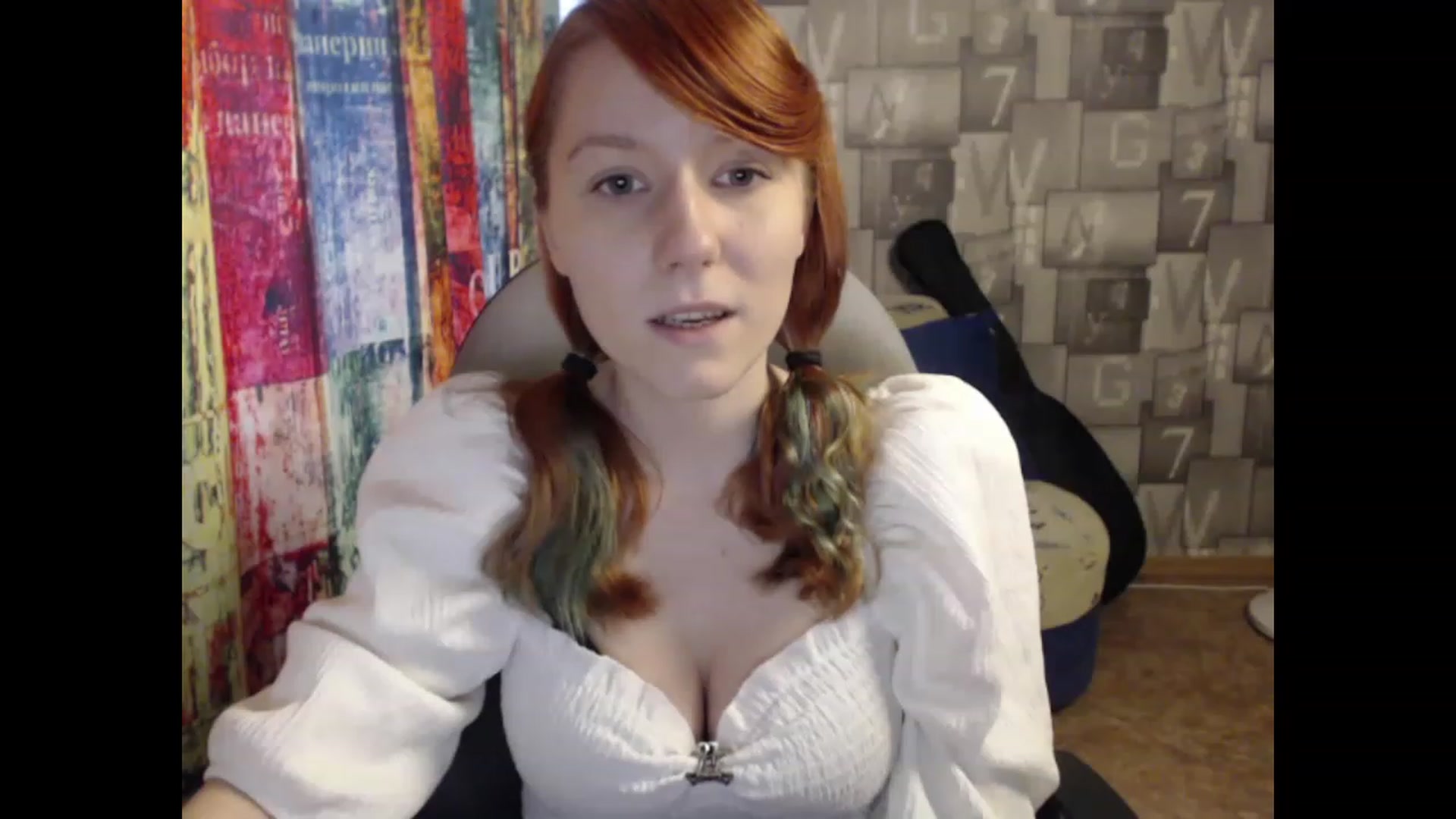 Gallery image thumbnail from NikiFoks18's myfreecams stream on, 05/05/2023, 07:42 image 8 of 20