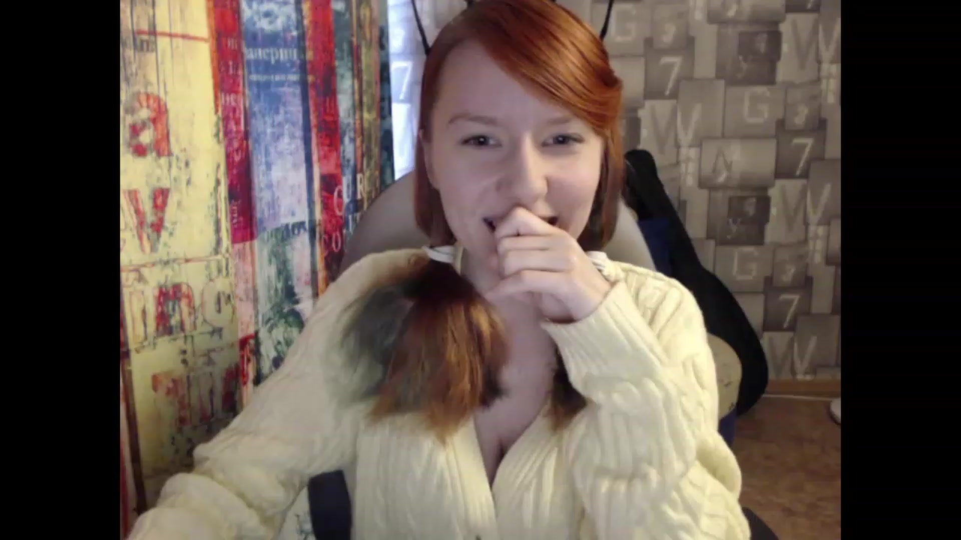 Gallery image thumbnail from NikiFoks18's myfreecams stream on, 05/08/2023, 07:18 image 7 of 20