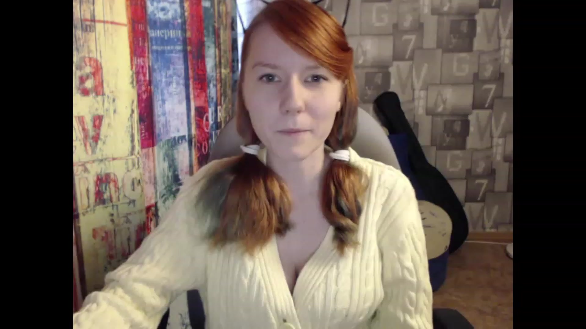 Gallery image thumbnail from NikiFoks18's myfreecams stream on, 05/08/2023, 07:18 image 8 of 20