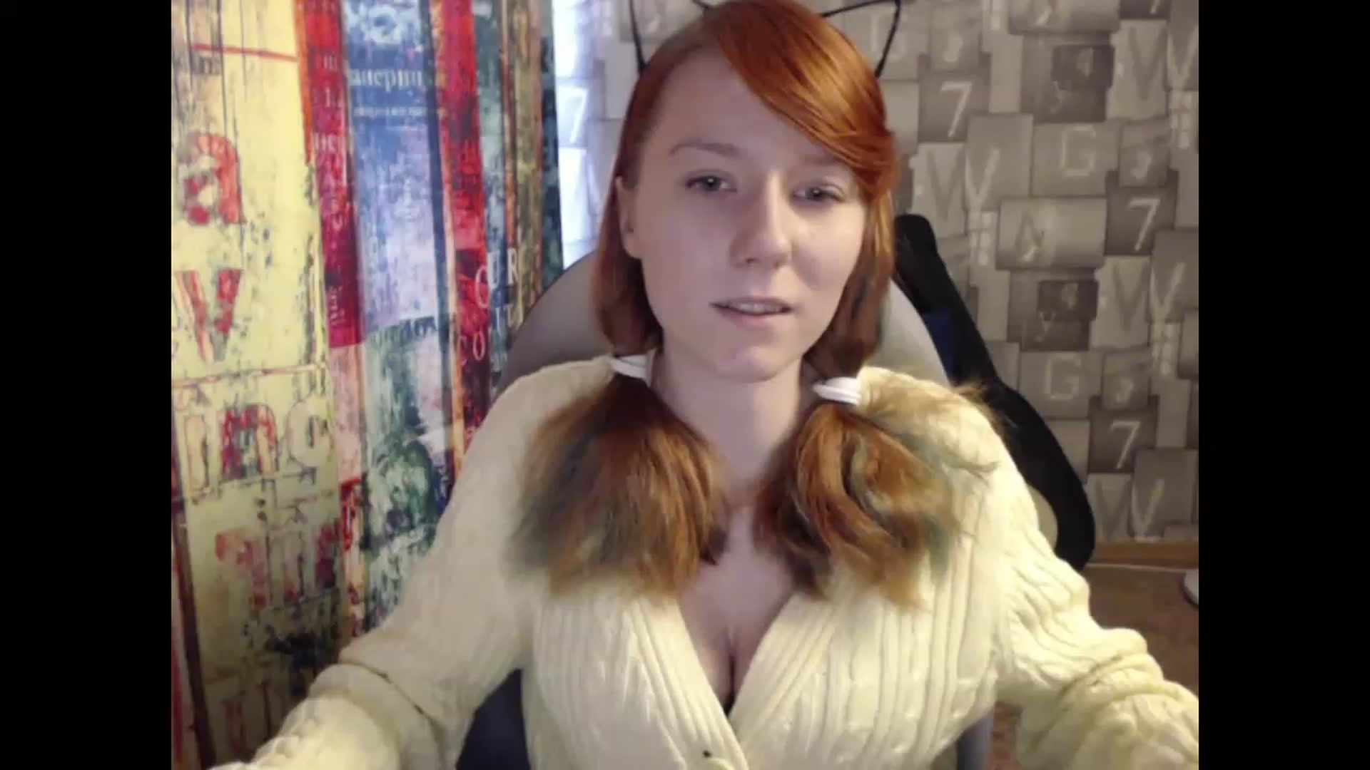Gallery image thumbnail from NikiFoks18's myfreecams stream on, 05/08/2023, 09:04 image 8 of 20