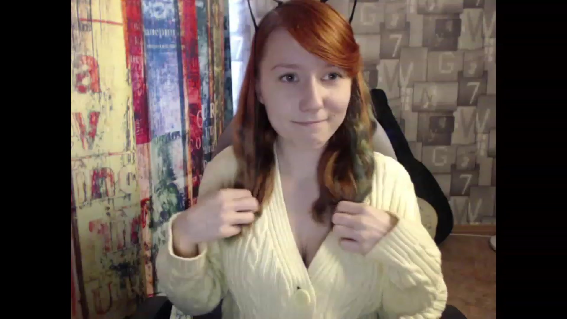 Gallery image thumbnail from NikiFoks18's myfreecams stream on, 05/08/2023, 09:04 image 18 of 20