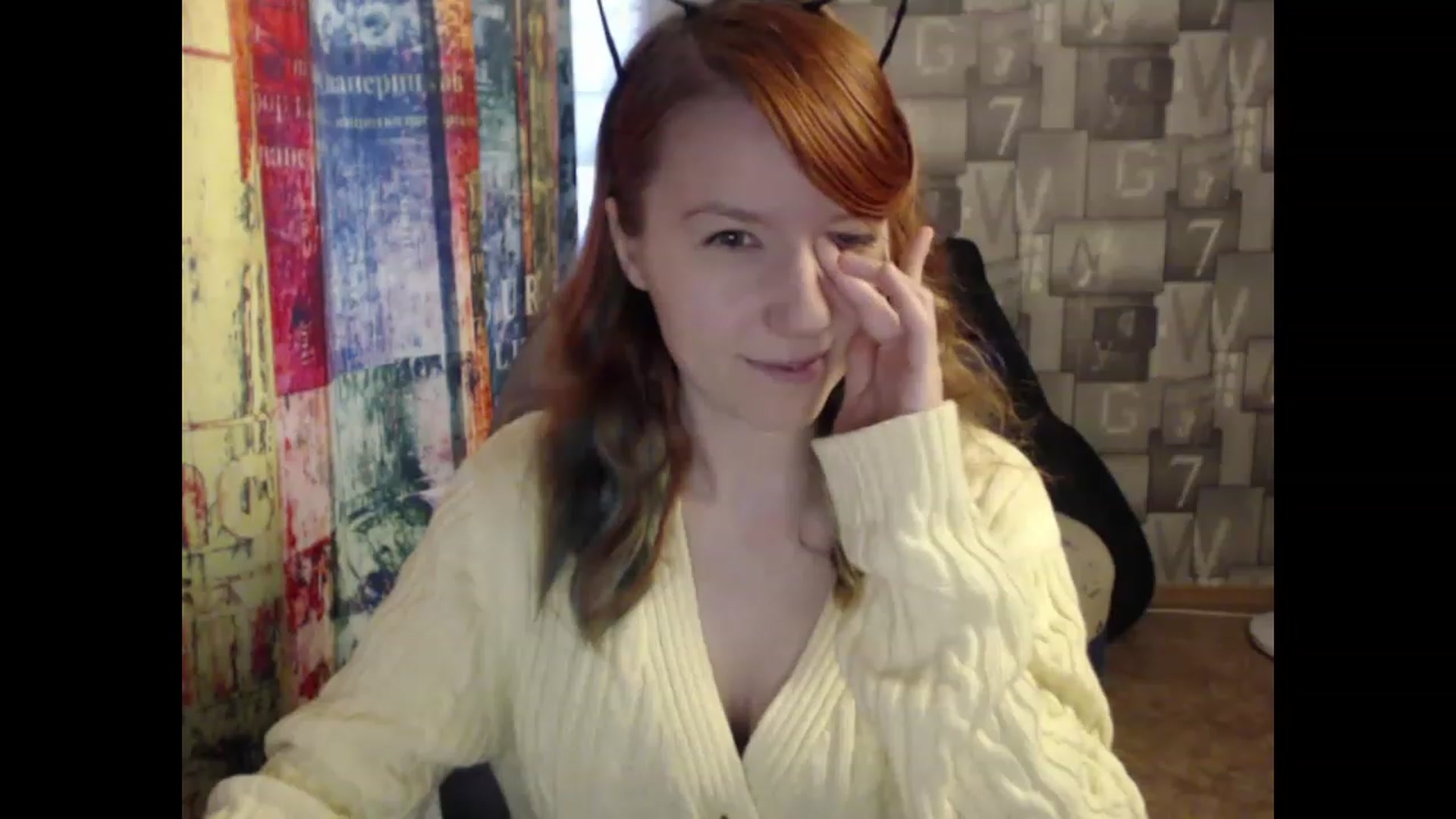 Gallery image thumbnail from NikiFoks18's myfreecams stream on, 05/09/2023, 07:24 image 3 of 20