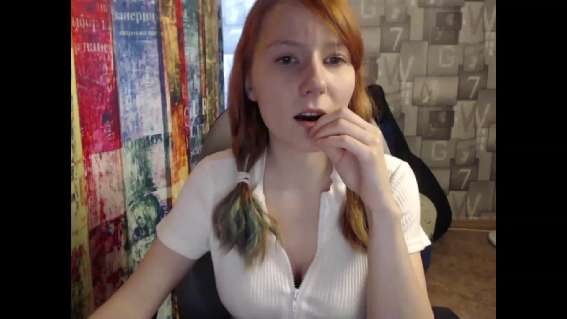Gallery image thumbnail from NikiFoks18's myfreecams stream on, 05/12/2023, 08:52 image 5 of 20