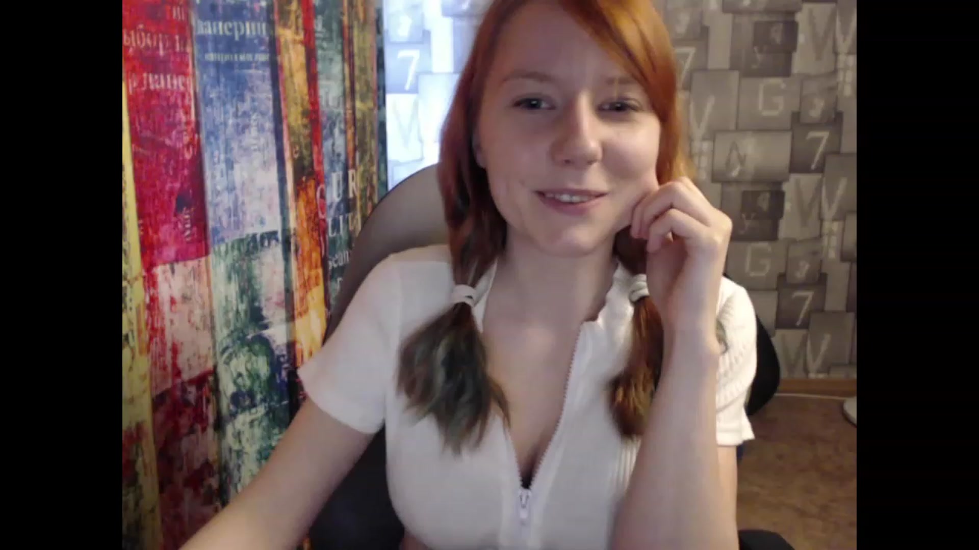 Gallery image thumbnail from NikiFoks18's myfreecams stream on, 05/12/2023, 08:52 image 3 of 20