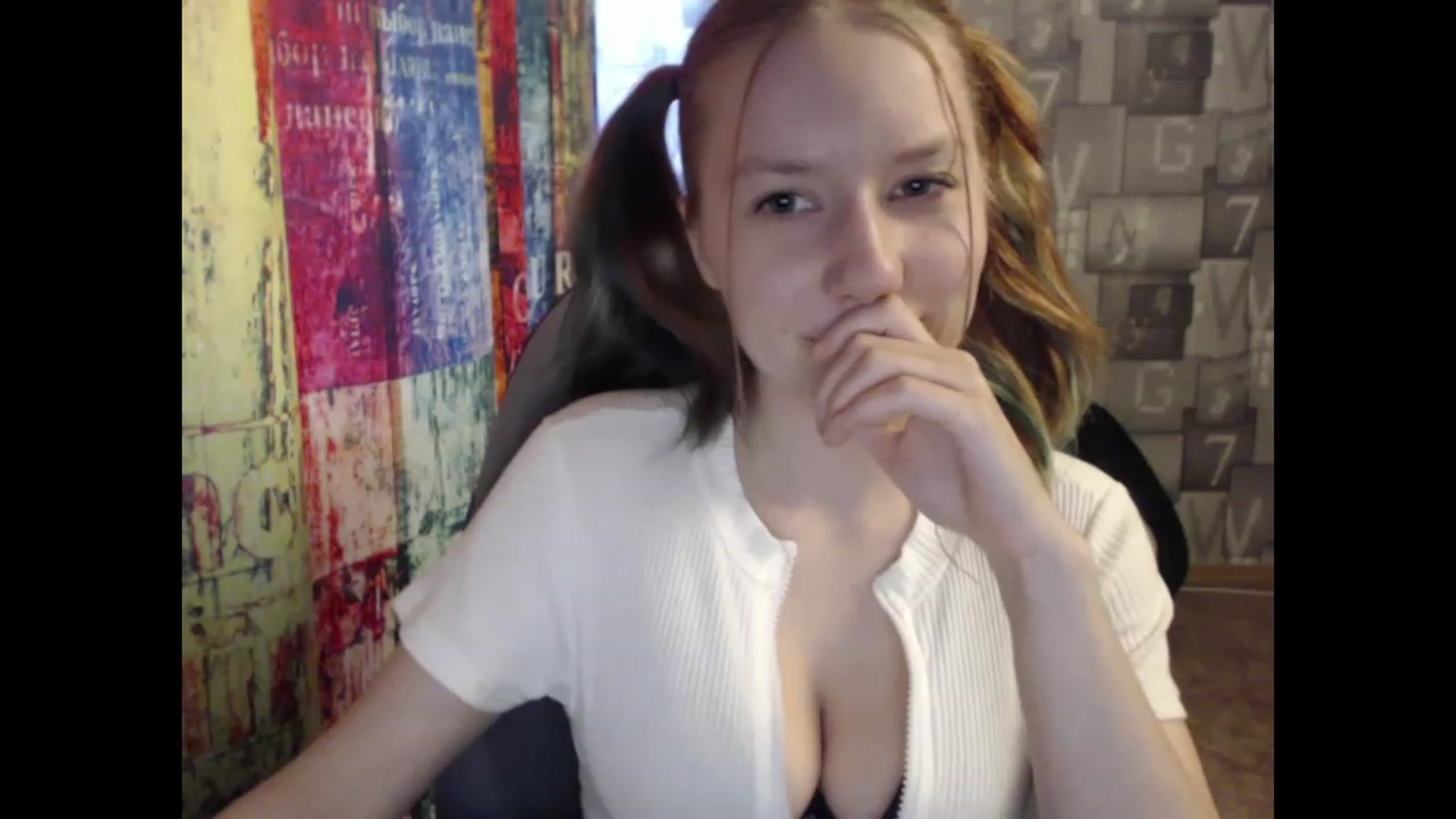 Gallery image thumbnail from NikiFoks18's myfreecams stream on, 05/24/2023, 08:58 image 15 of 20