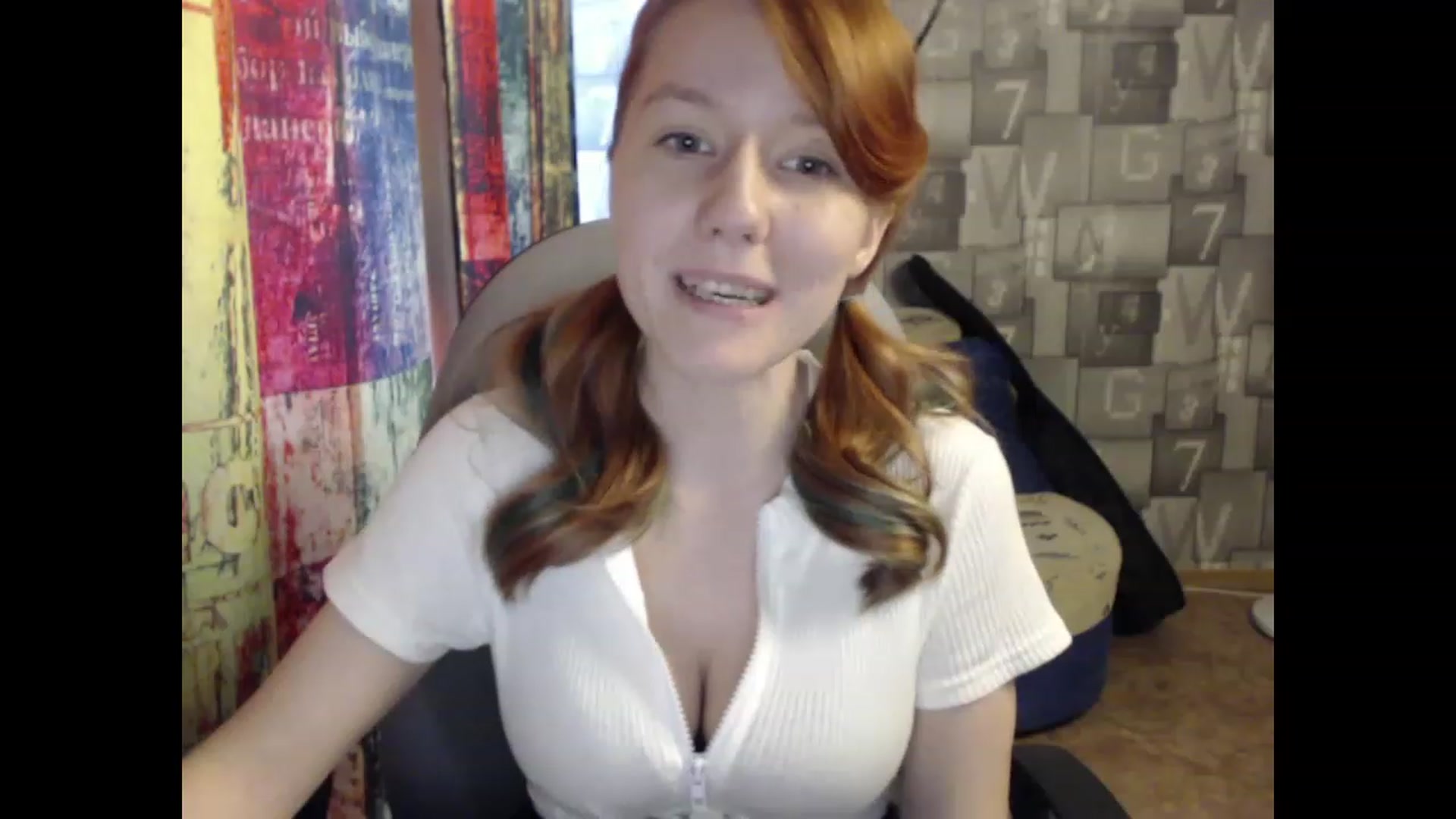Gallery image thumbnail from NikiFoks18's myfreecams stream on, 06/01/2023, 07:56 image 2 of 20
