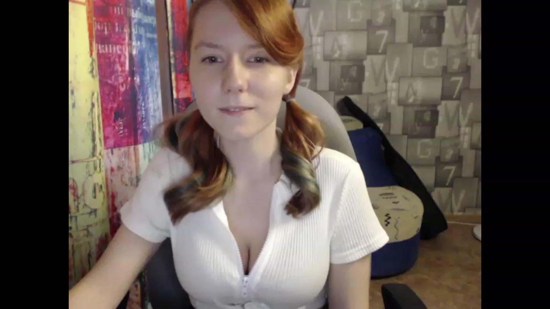 Gallery image thumbnail from NikiFoks18's myfreecams stream on, 06/01/2023, 07:56 image 13 of 20