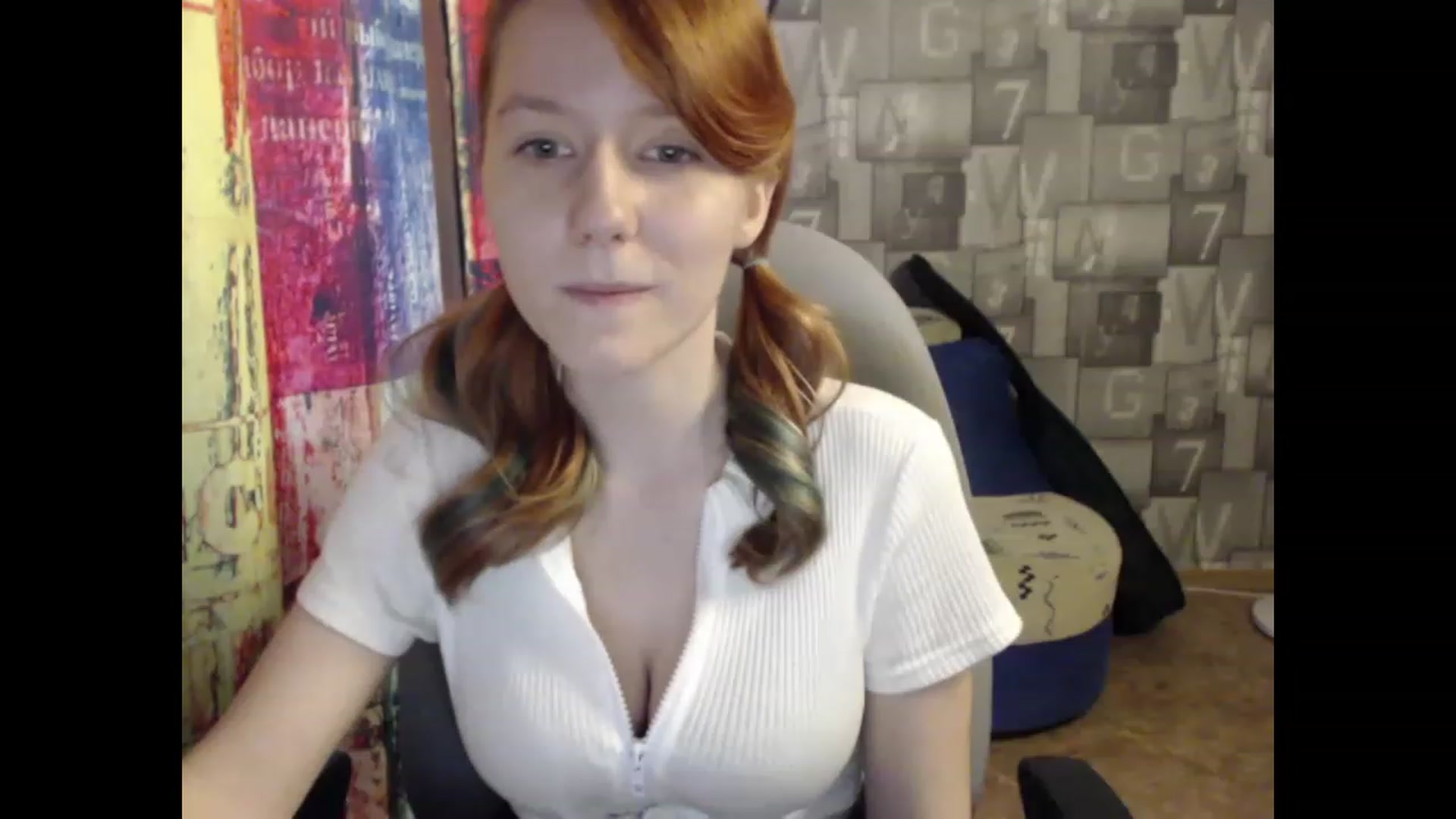 Gallery image thumbnail from NikiFoks18's myfreecams stream on, 06/01/2023, 07:56 image 11 of 20