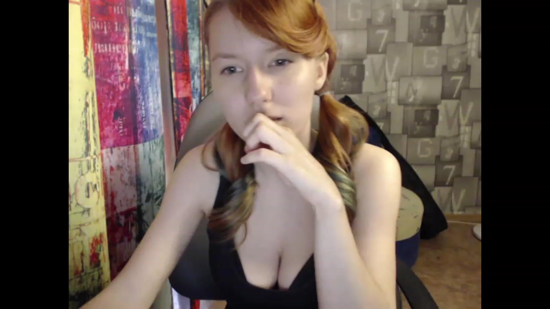 Gallery image thumbnail from NikiFoks18's myfreecams stream on, 06/01/2023, 08:58 image 8 of 20