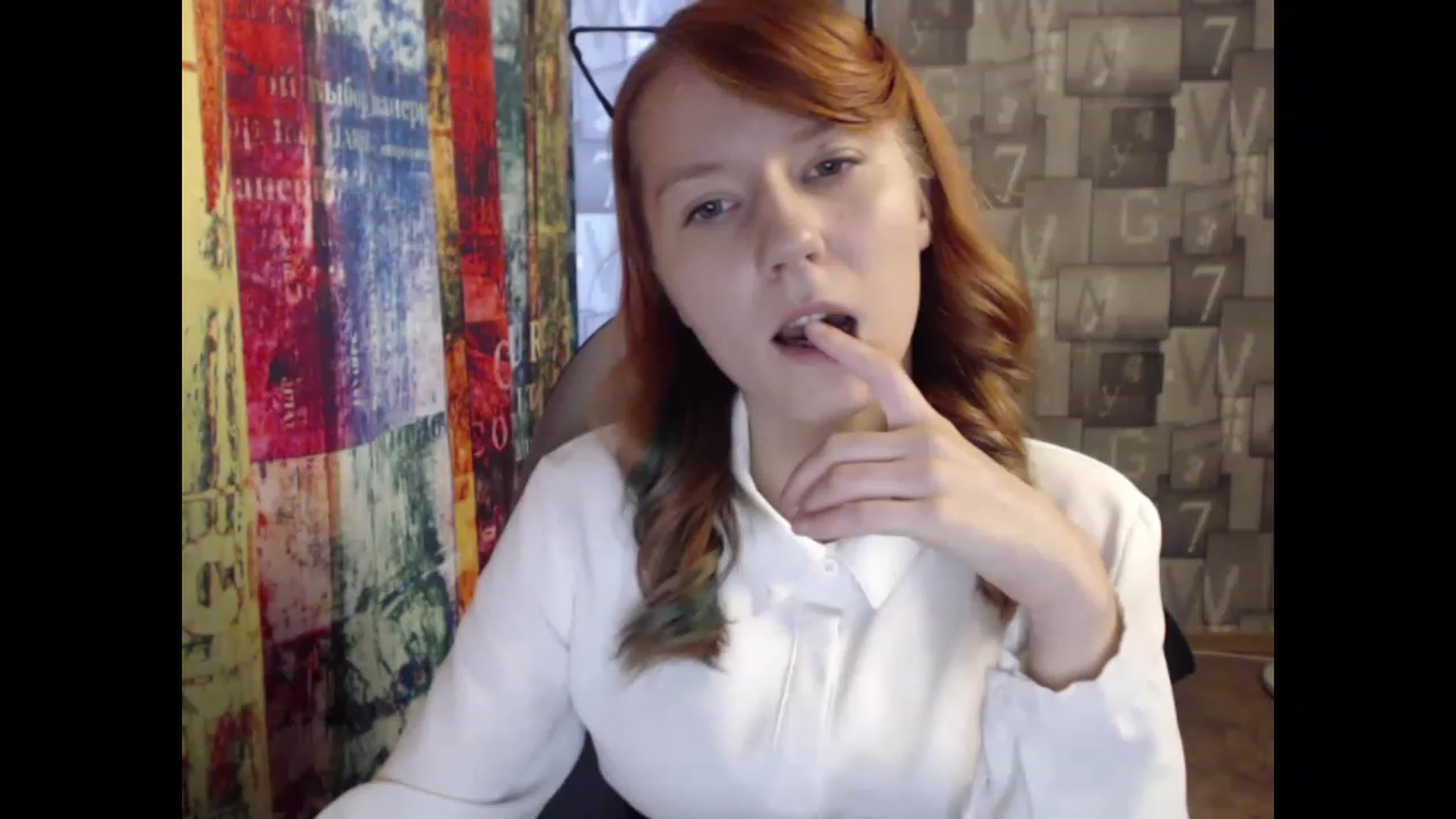 Gallery image thumbnail from NikiFoks18's myfreecams stream on, 06/02/2023, 07:25 image 4 of 20