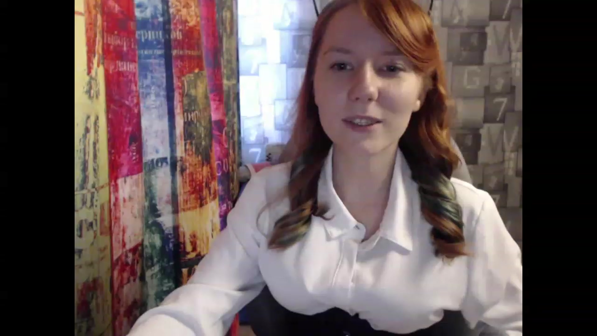 Gallery image thumbnail from NikiFoks18's myfreecams stream on, 06/03/2023, 08:41 image 15 of 20