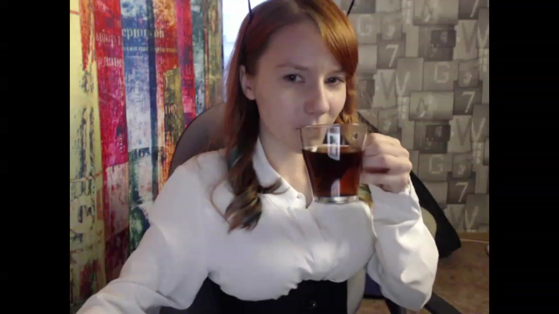Gallery image thumbnail from NikiFoks18's myfreecams stream on, 06/03/2023, 08:41 image 9 of 20