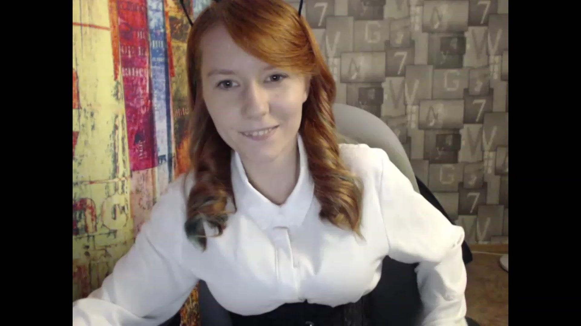 Gallery image thumbnail from NikiFoks18's myfreecams stream on, 06/04/2023, 08:49 image 3 of 20