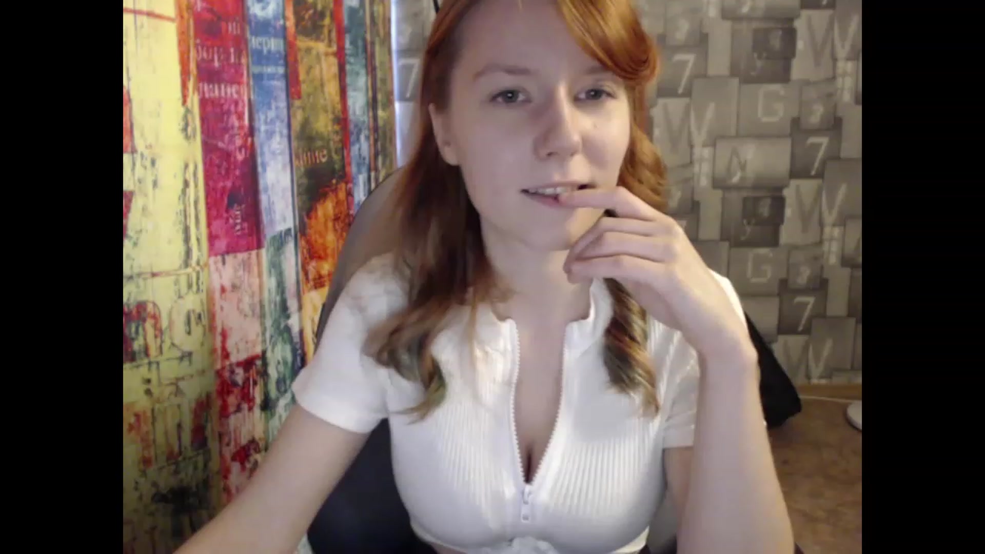Gallery image thumbnail from NikiFoks18's myfreecams stream on, 06/05/2023, 07:20 image 18 of 20